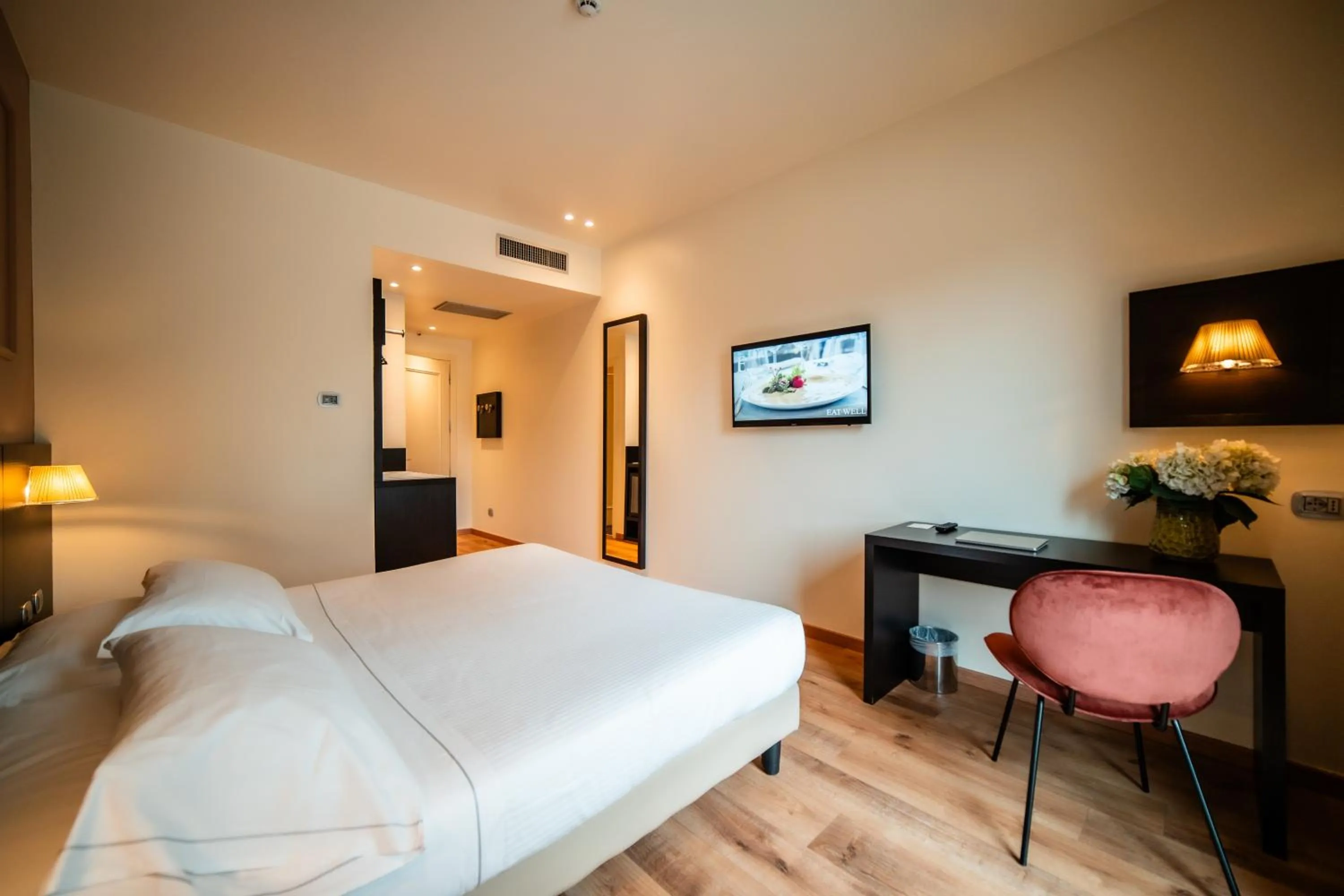 Bed in Hotel Capolago