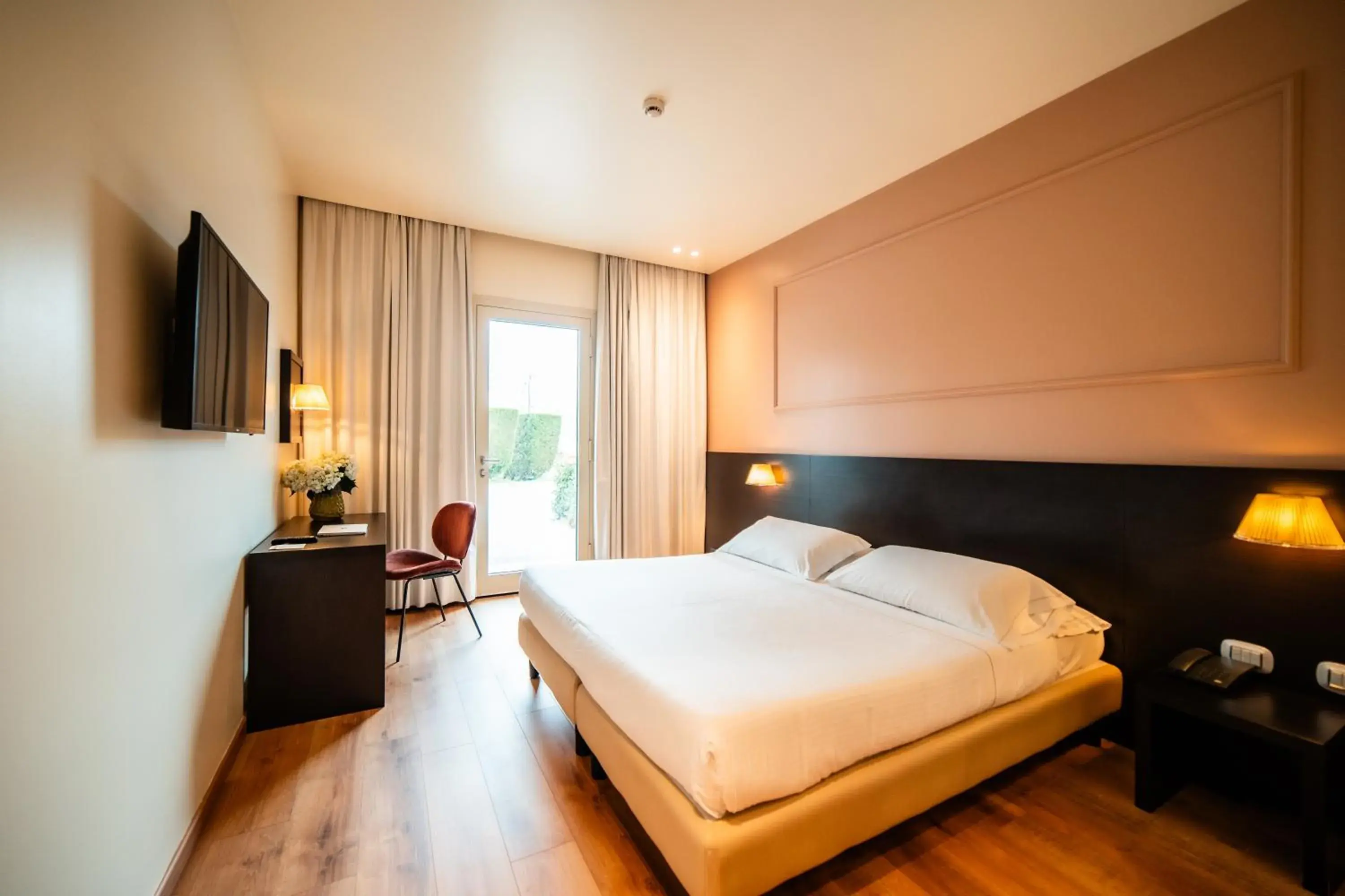 Double Room in Hotel Capolago Double Room in Hotel Capolago