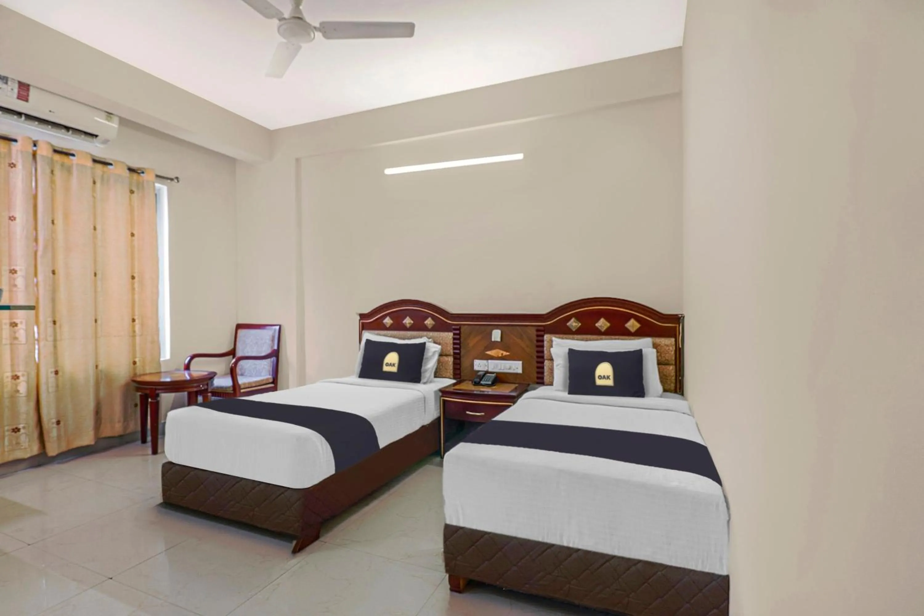 Bathroom, Bed in Collection O 29 Church's Inn Near Cubbon Park