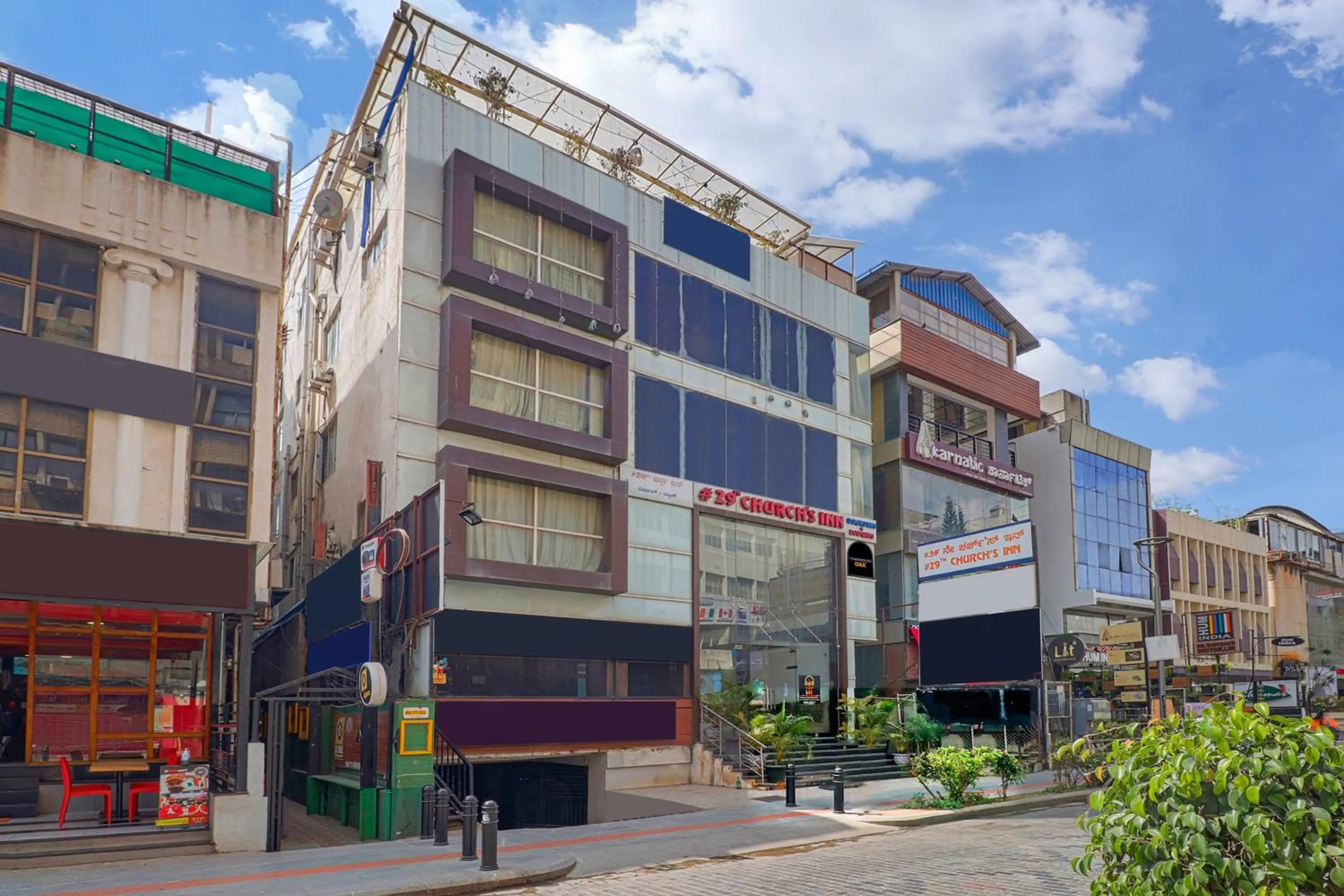 Facade/entrance in Collection O 29 Church's Inn Near Cubbon Park
