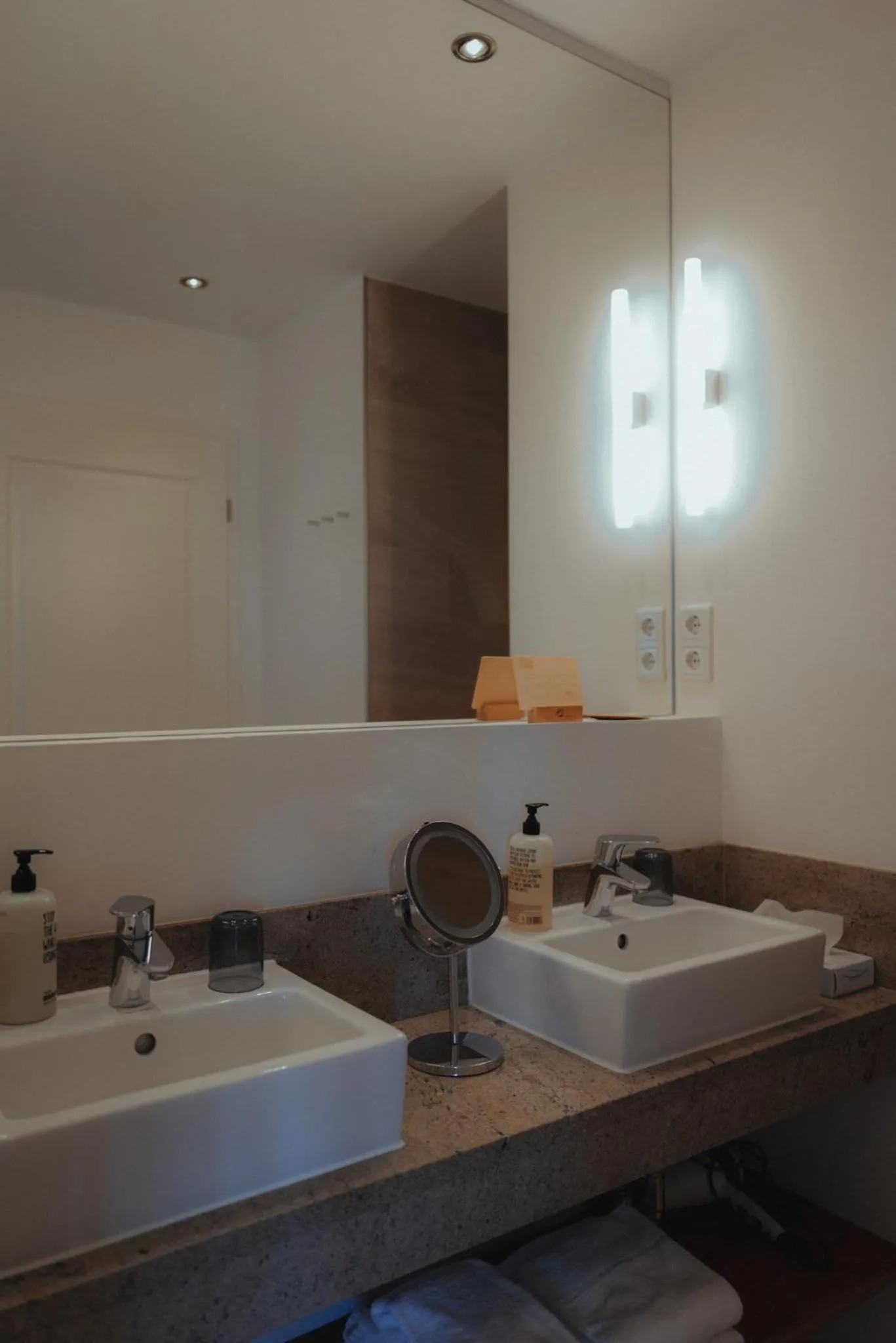 Bathroom in Ostsee-Strandhaus-Holnis