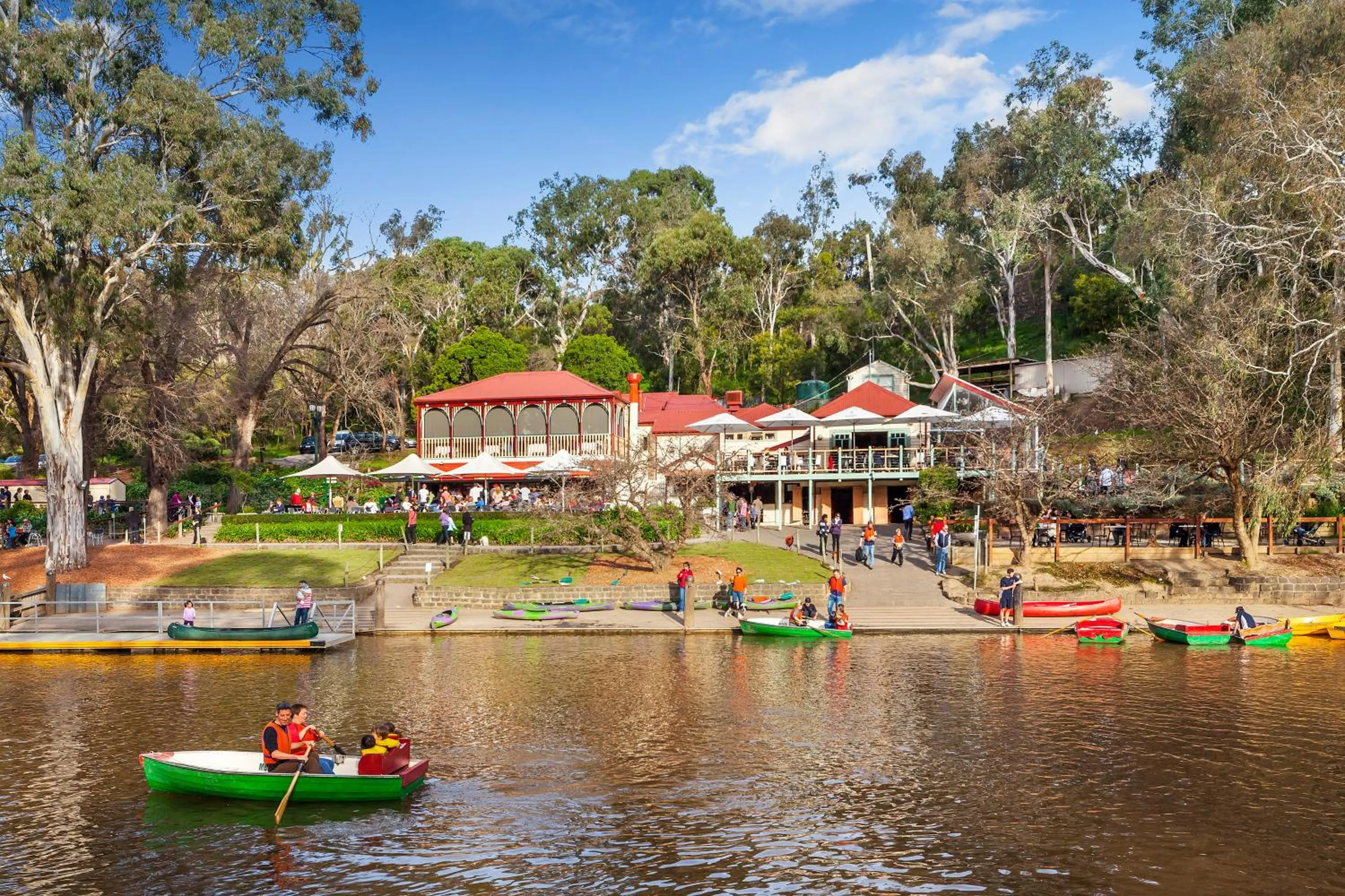 Nearby landmark in Aligned Corporate Residences Kew