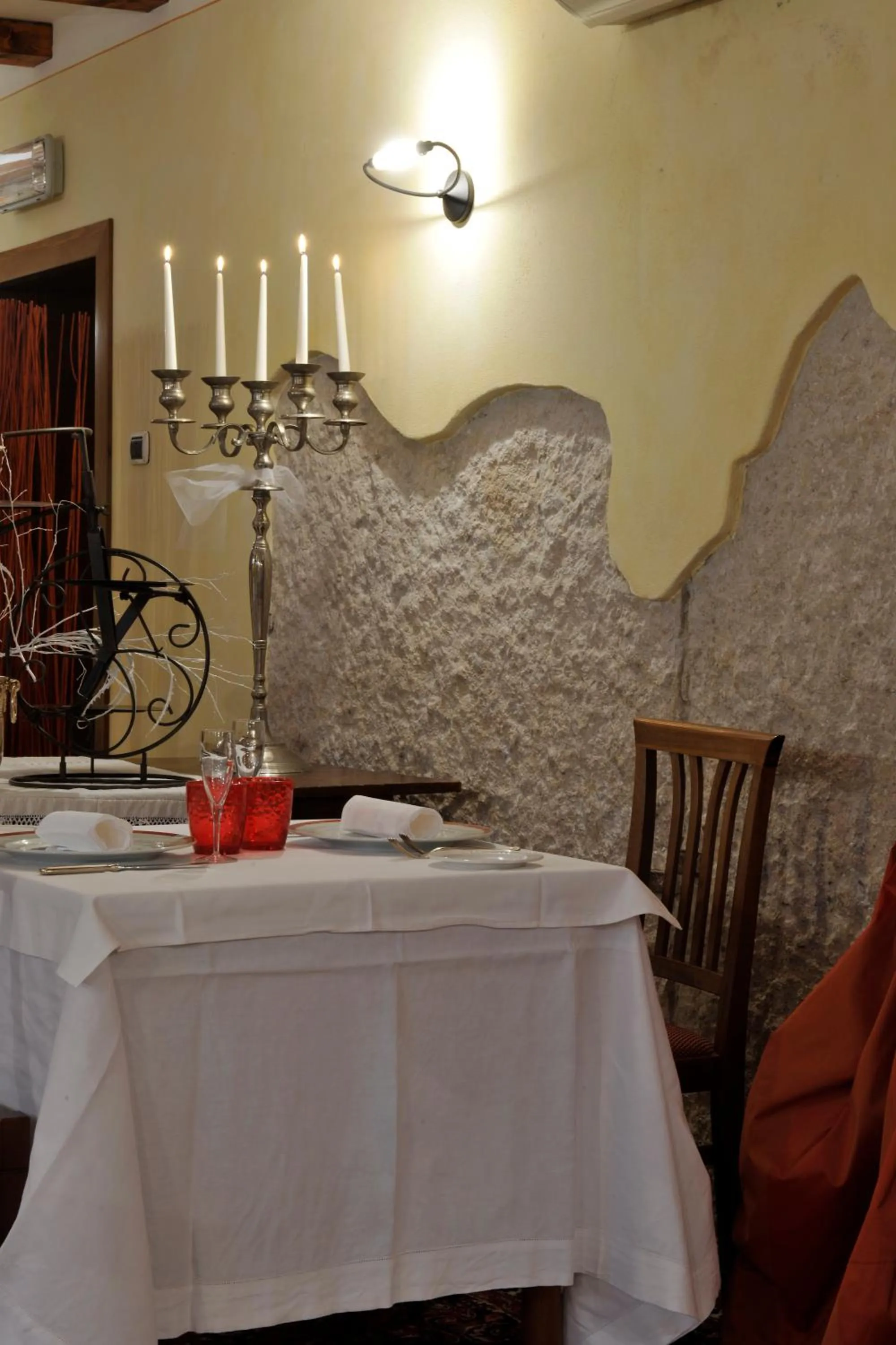 Restaurant/places to eat in Resort La Mola