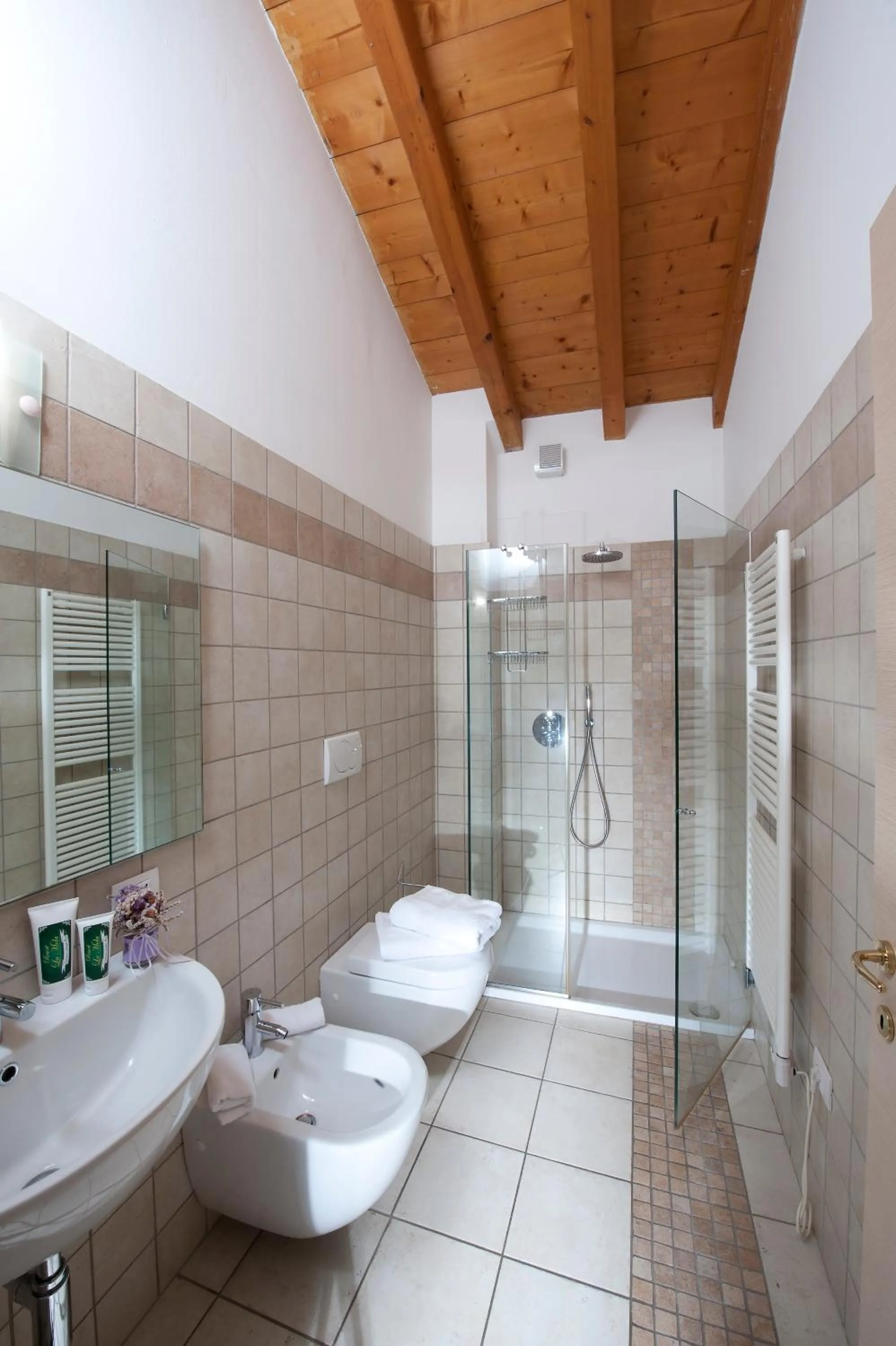 Bathroom in Resort La Mola