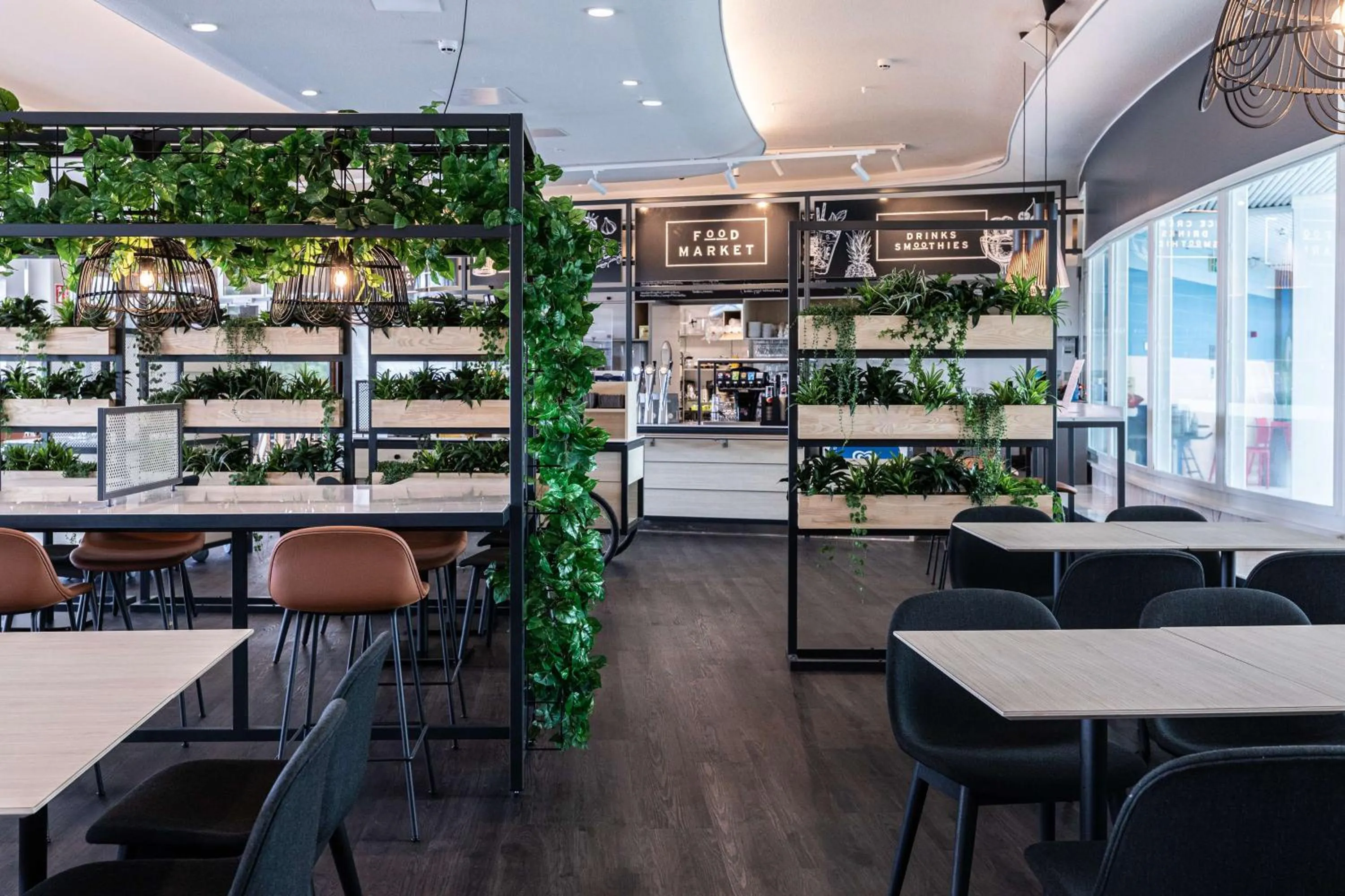 Restaurant/places to eat in Scandic Eden Nokia