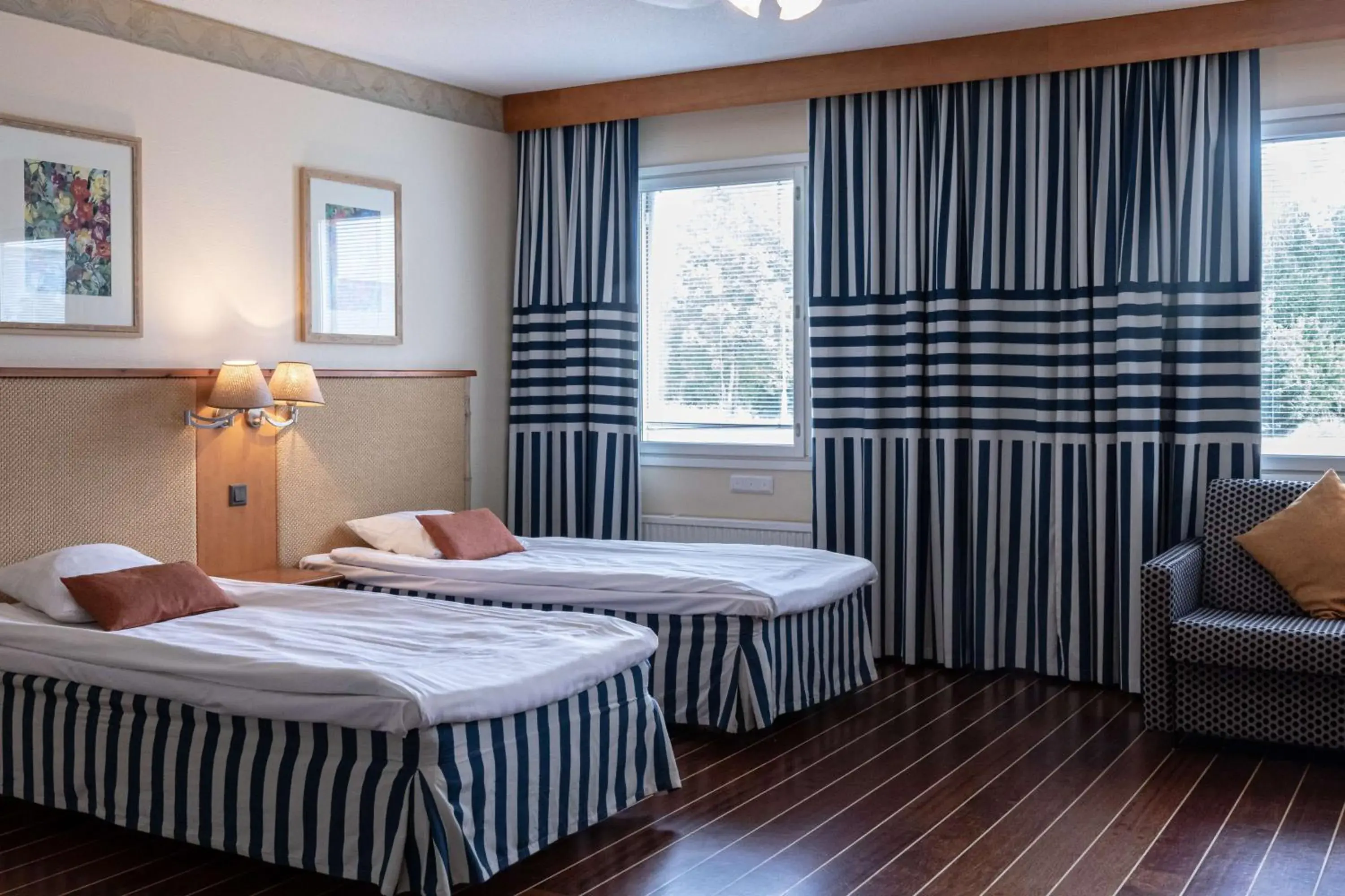 Economy Family Four in Scandic Eden Nokia Economy Family Four in Scandic Eden Nokia