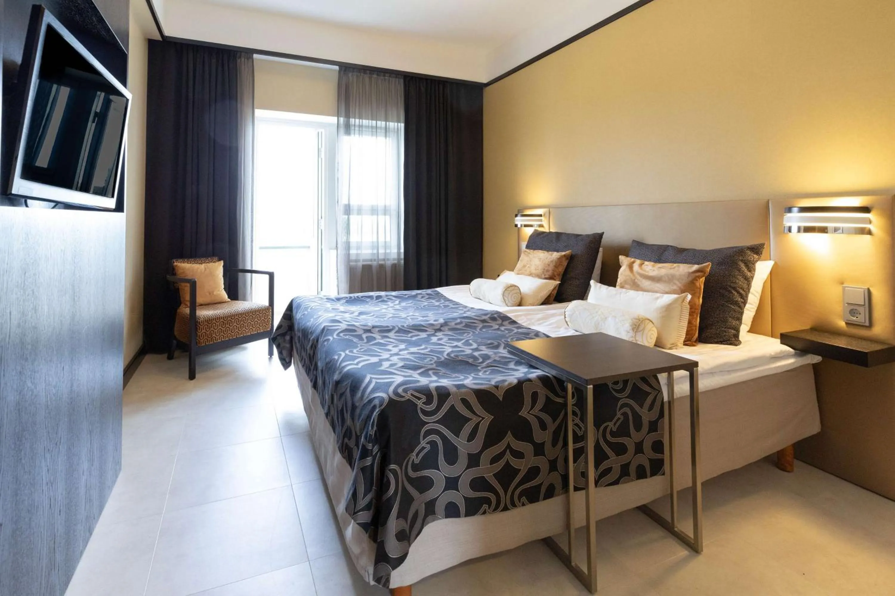 Bedroom, Bed in Scandic Aulanko