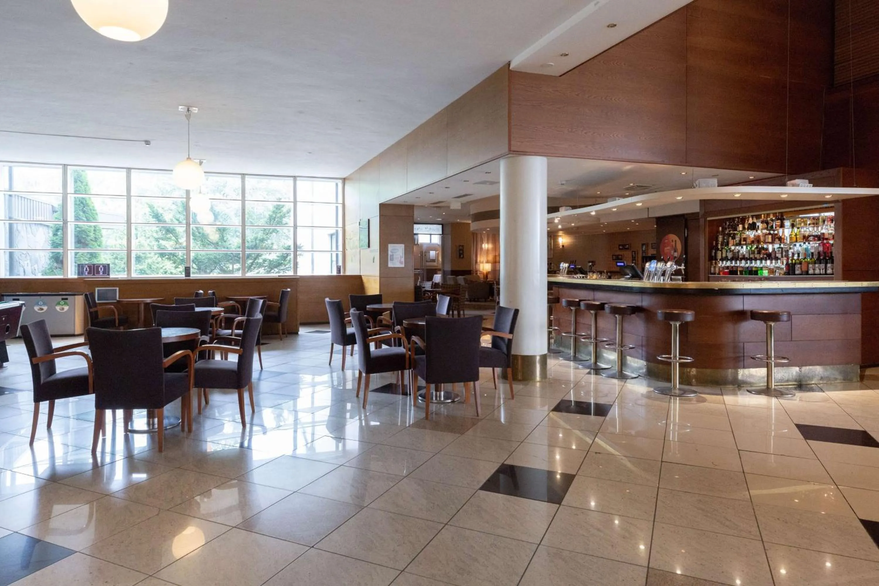 Lounge or bar in Scandic Aulanko