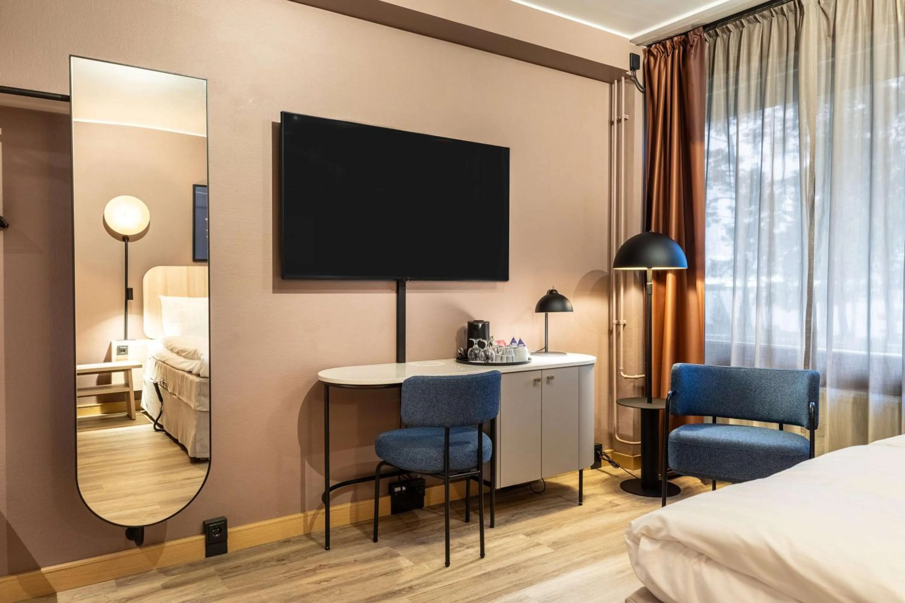 Bedroom, Bed in Scandic Waskia