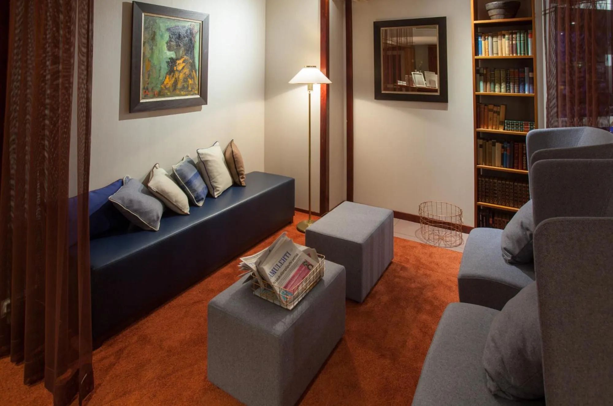 Seating area in Hotel Kauppi