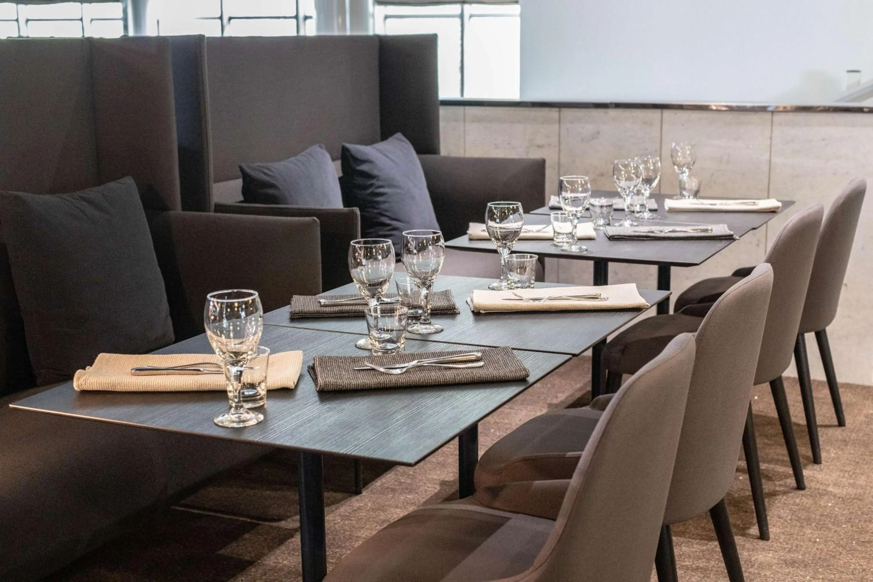 Restaurant/places to eat in Scandic Rosendahl