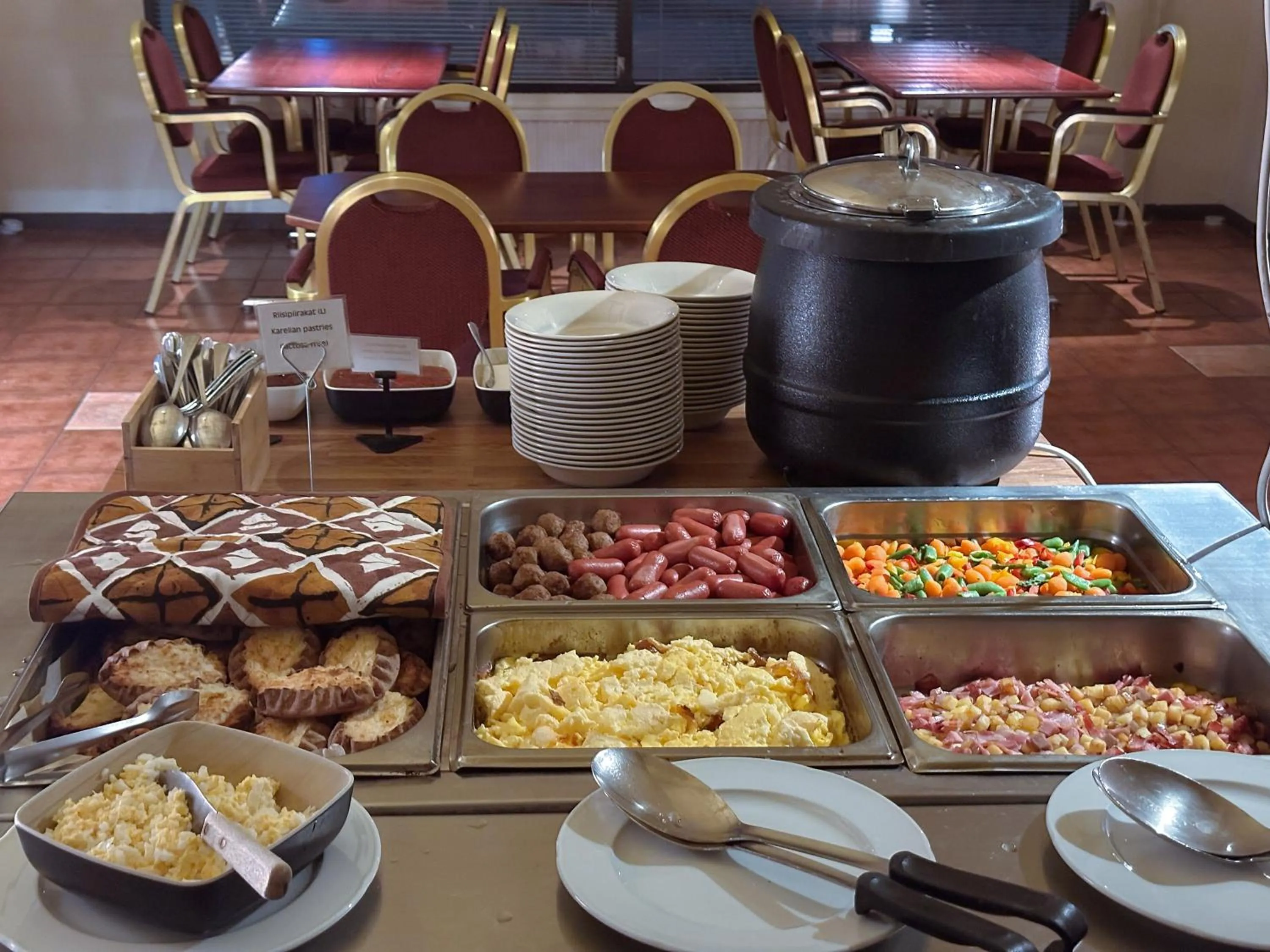 Breakfast in Hotel Sommelo