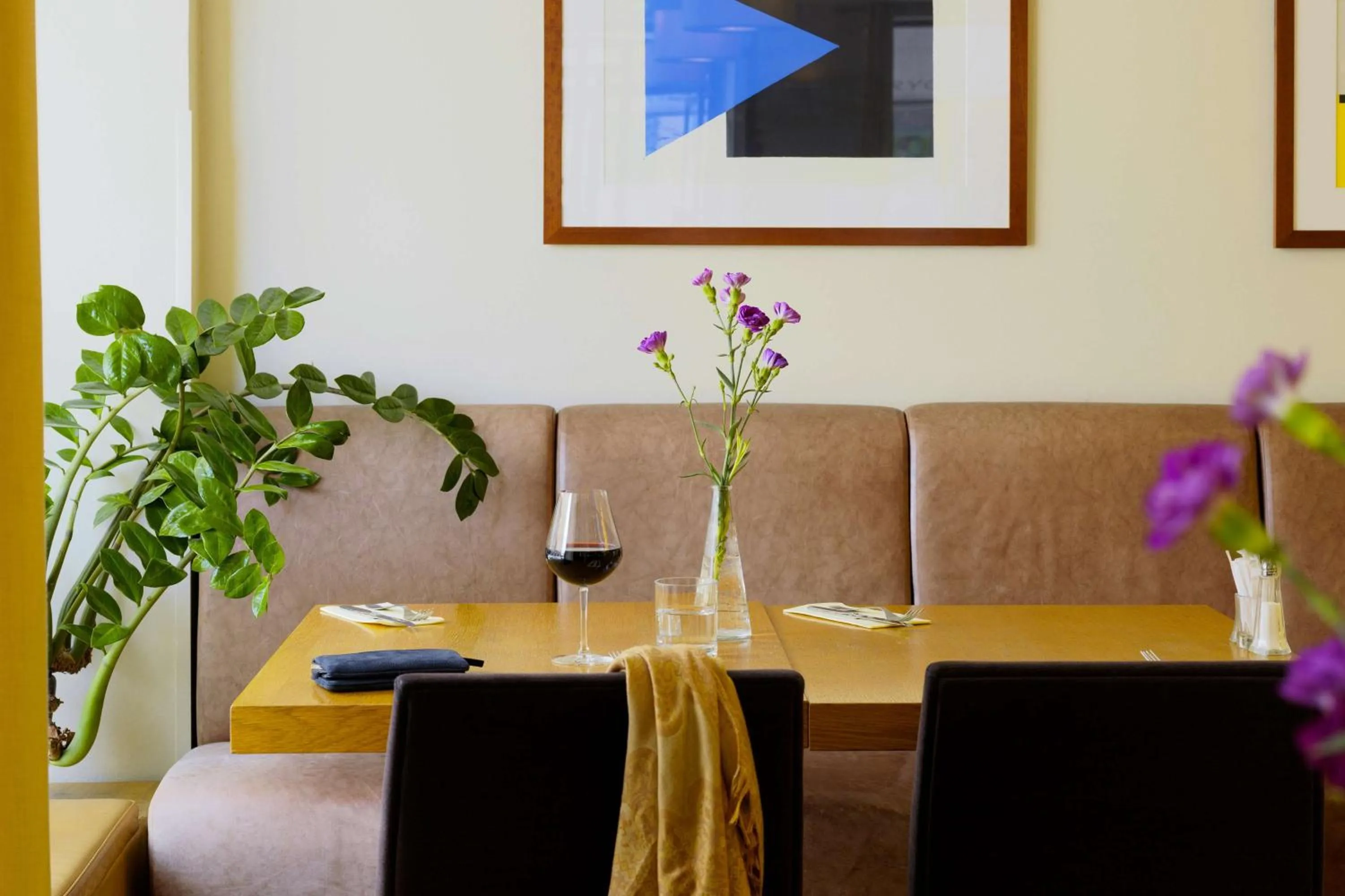 Restaurant/places to eat in Scandic Plaza Turku