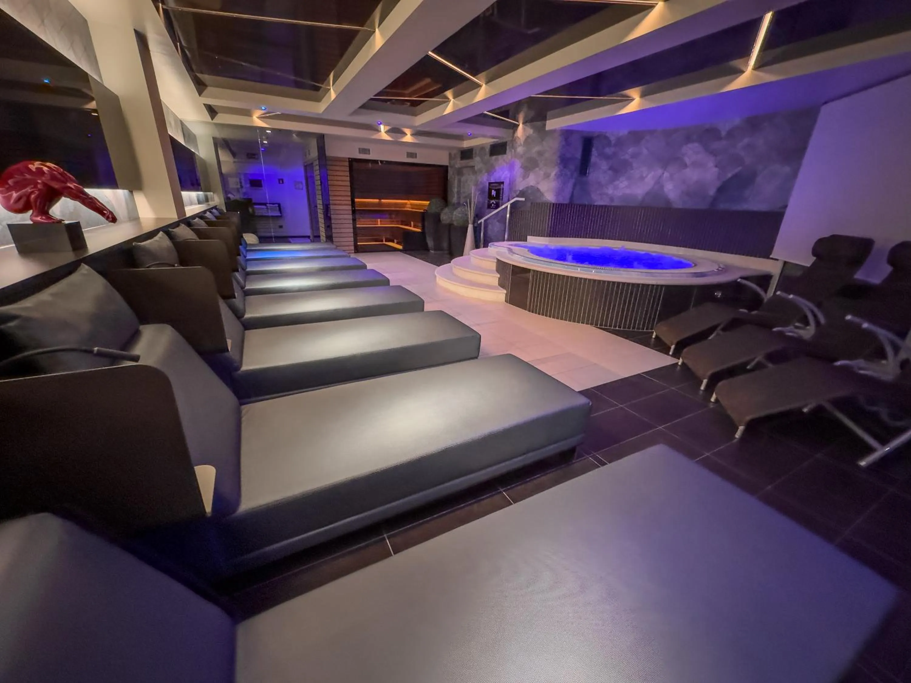 Hot Tub in Wellness Hotel Casa Barca (Adult Only)