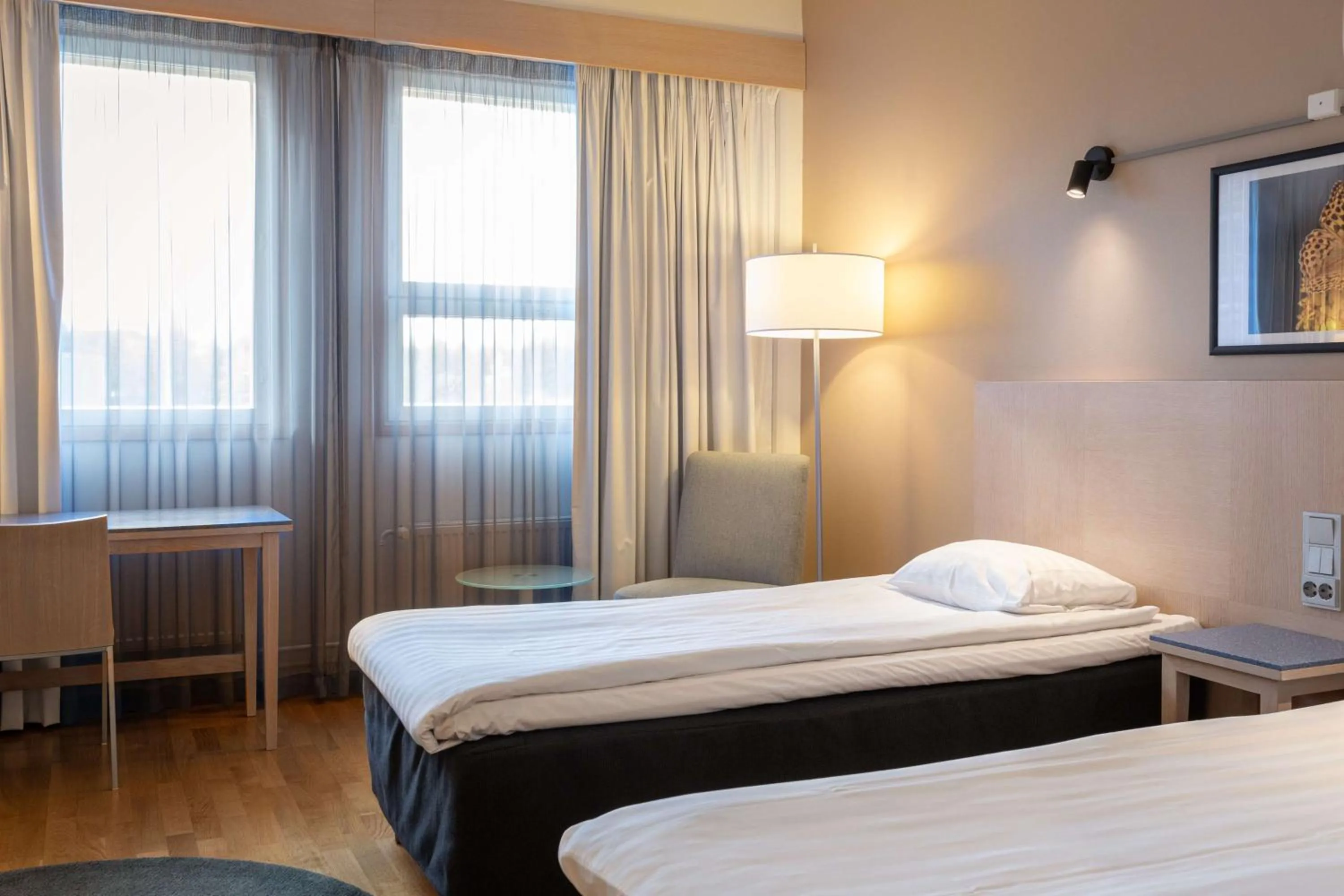 Bedroom, Bed in Scandic Seinäjoki