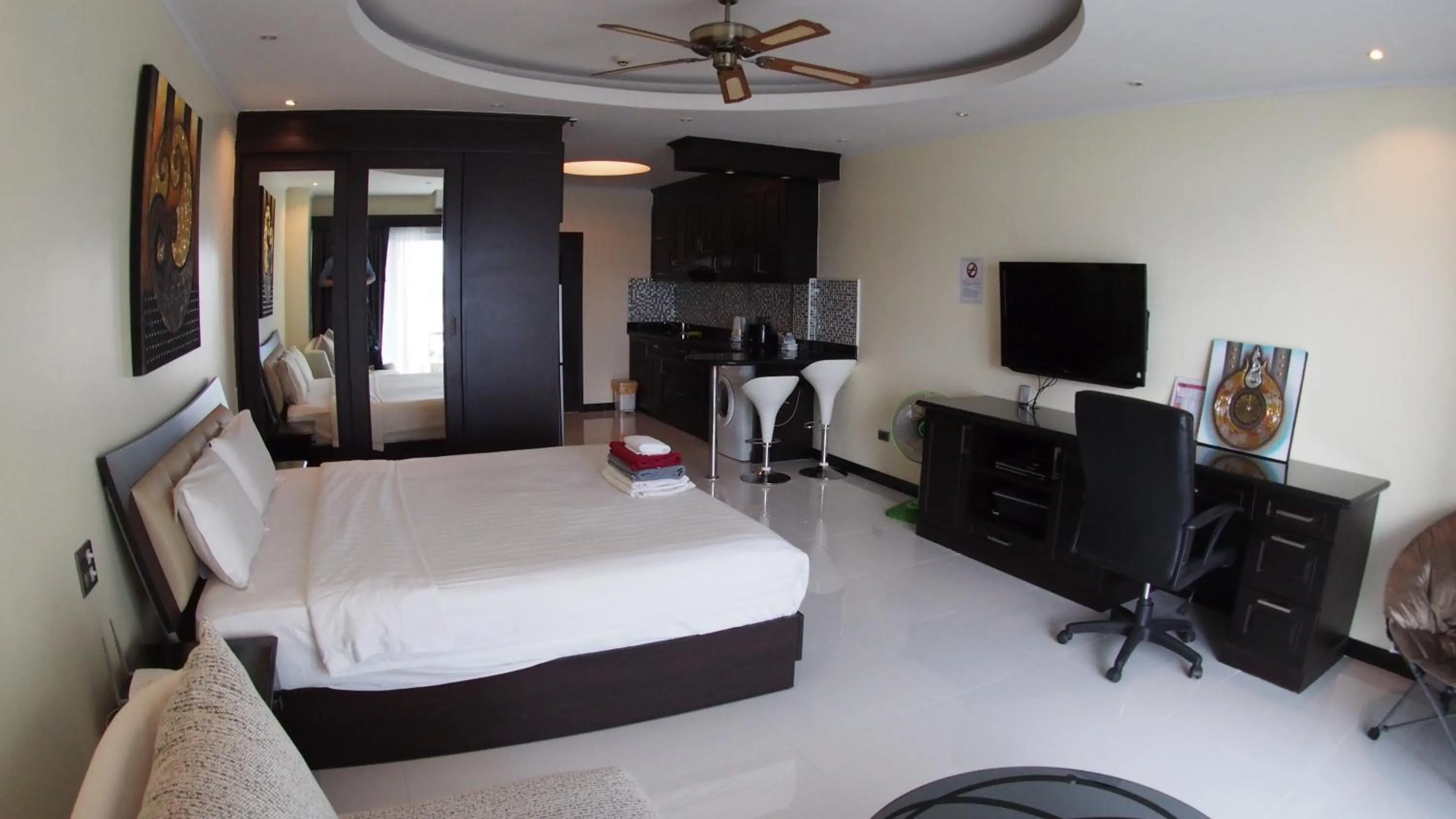 View Talay 6 Pattaya Beach by CANDO