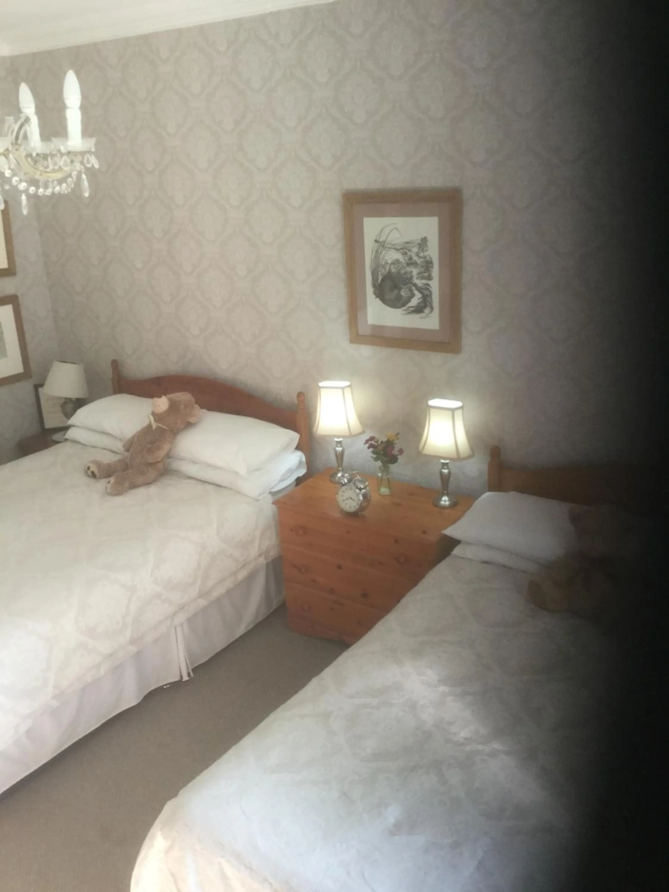 Bed in Inverlochy Villas (Adults Only)