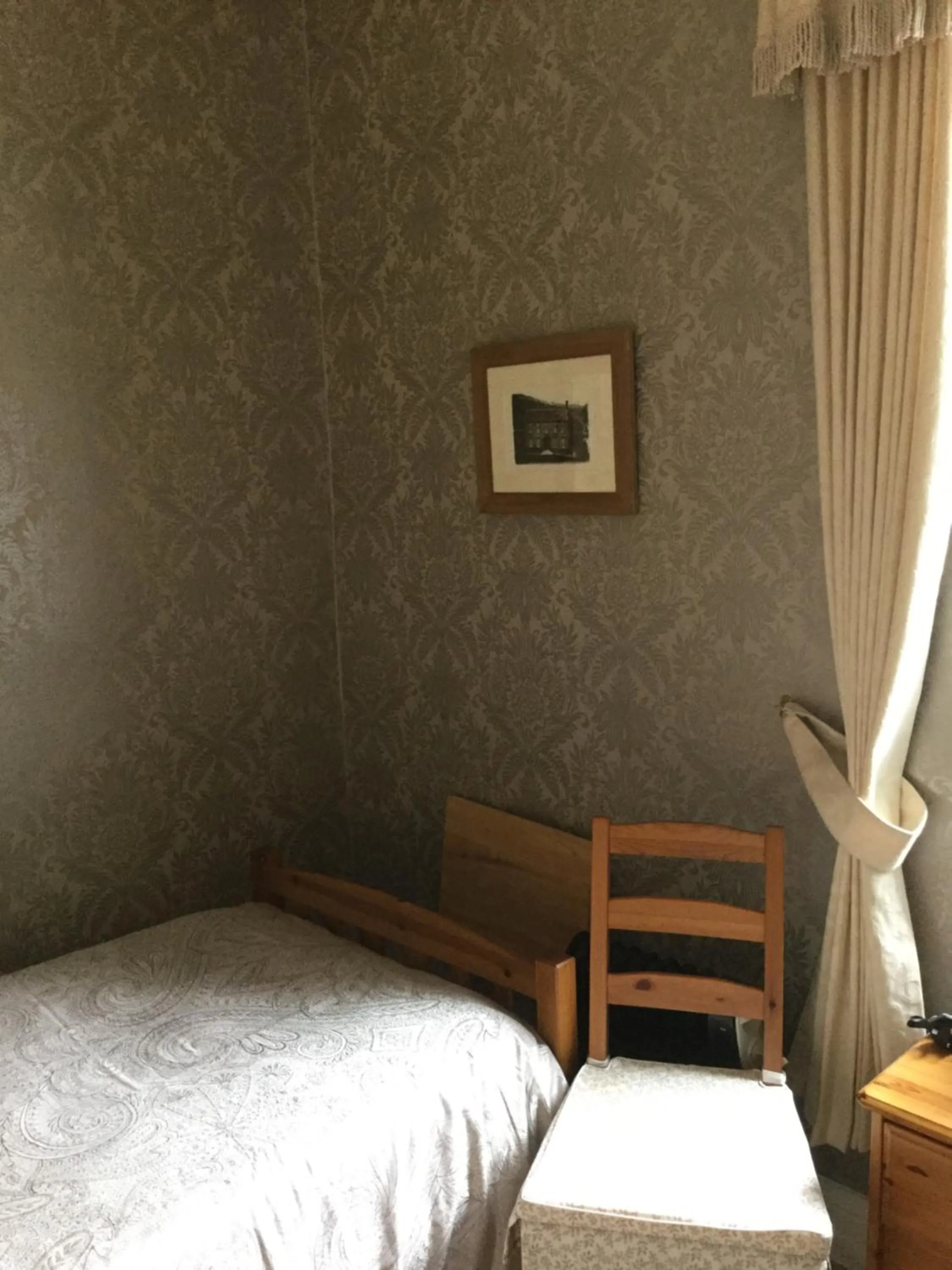 Bed in Inverlochy Villas (Adults Only)