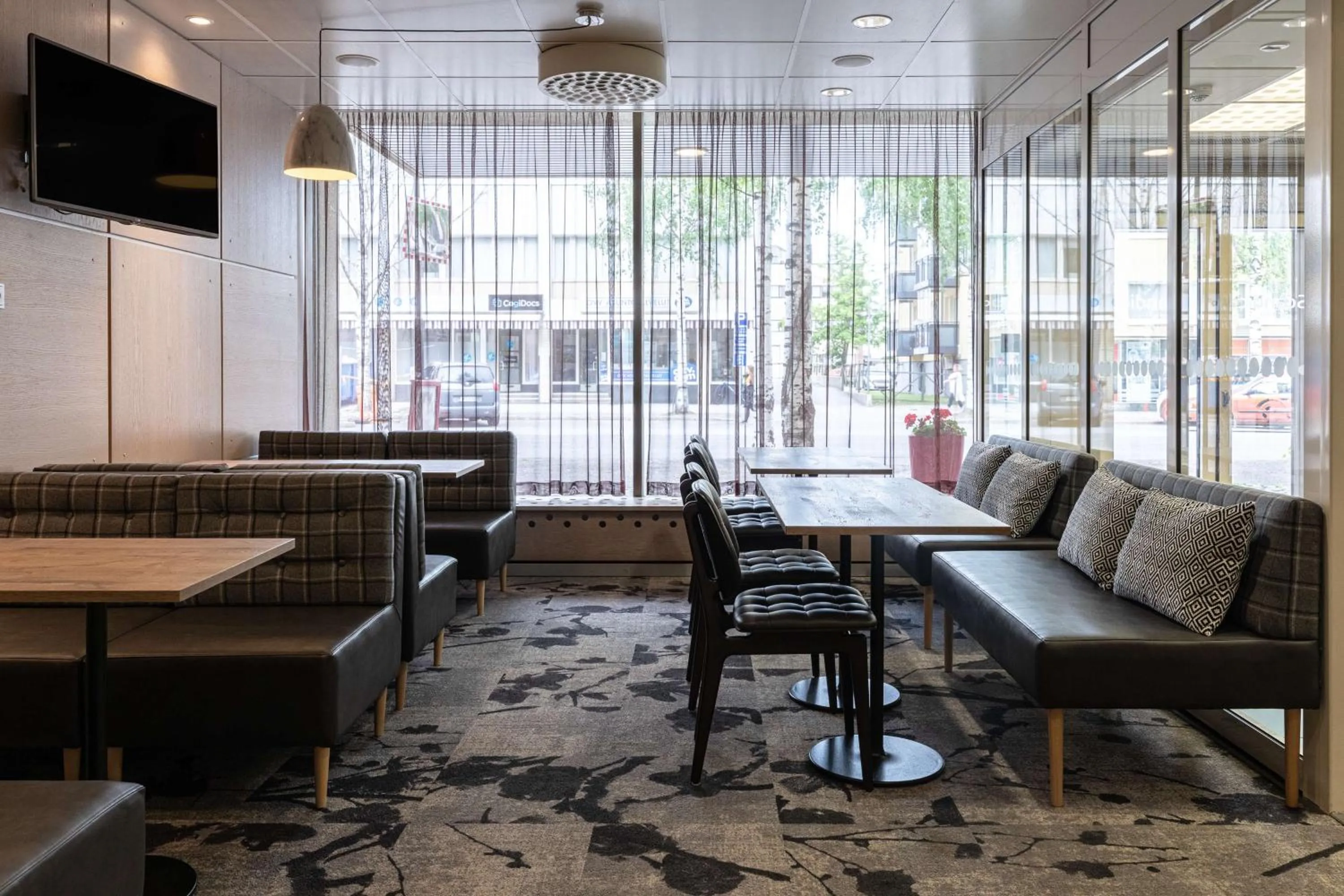 Lobby or reception in Scandic Joensuu