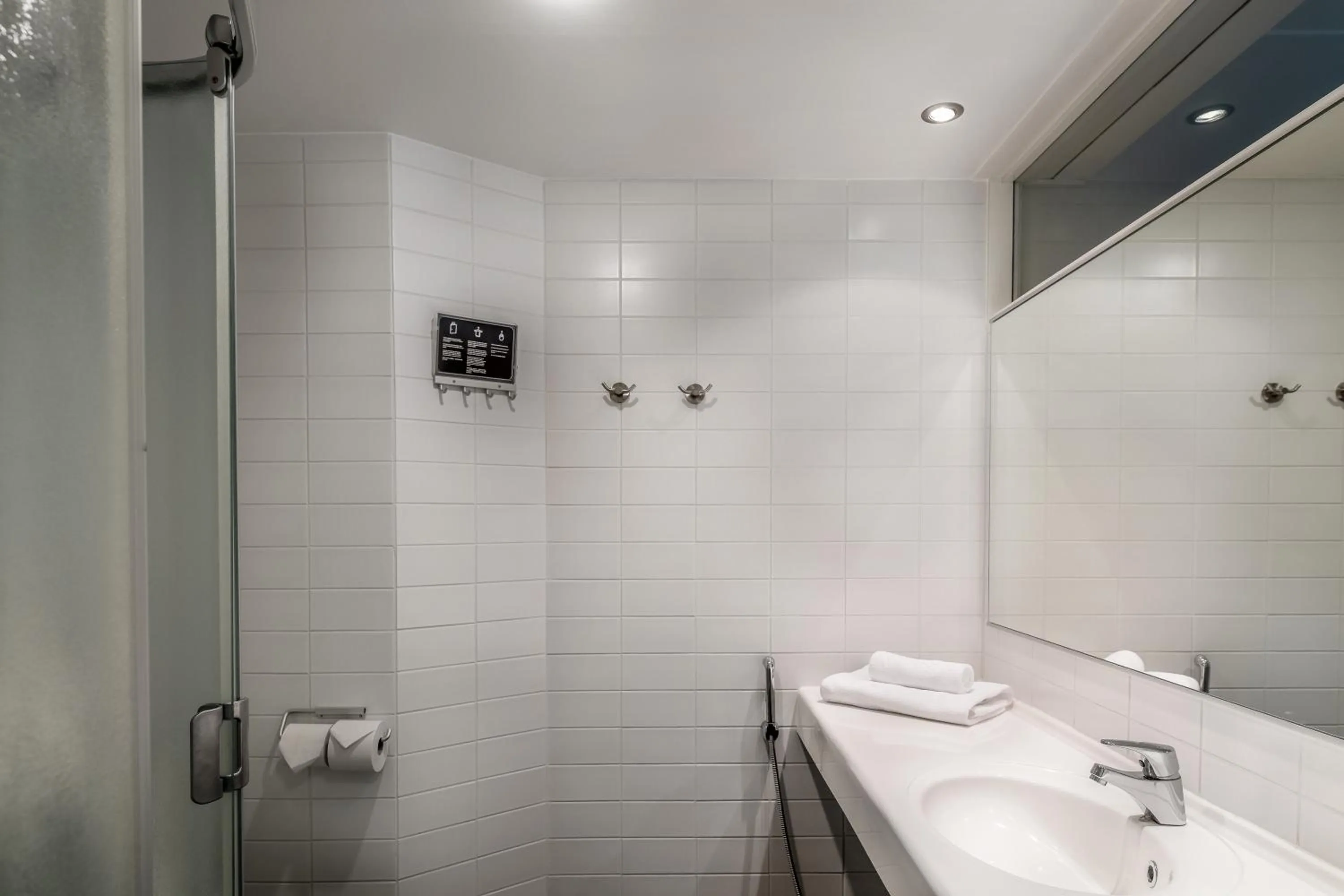 Superior Twin Room in Scandic Laajavuori