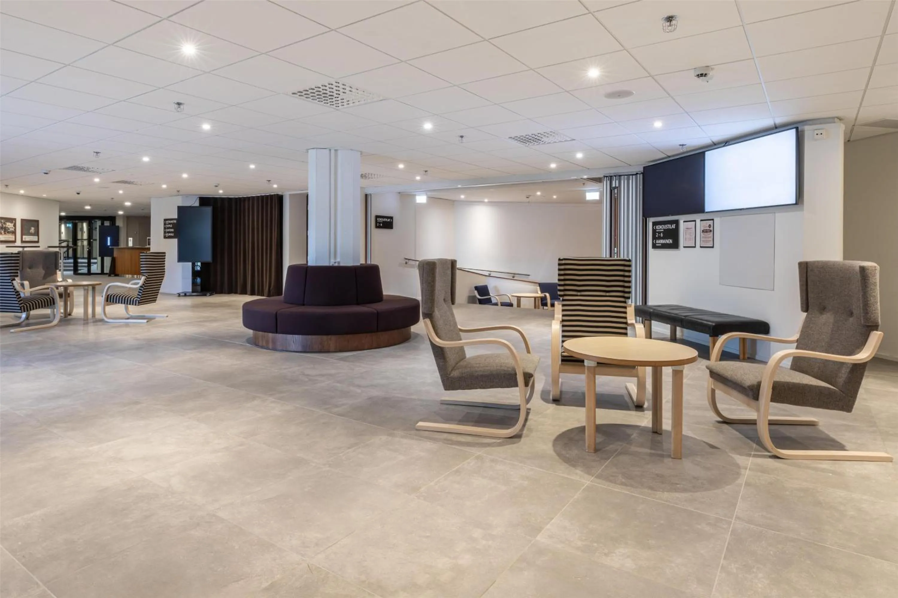Lobby or reception in Scandic Laajavuori