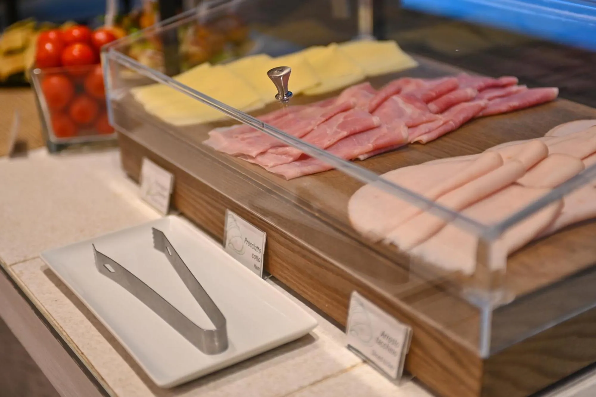 Buffet breakfast in Best Western Hotel Green City