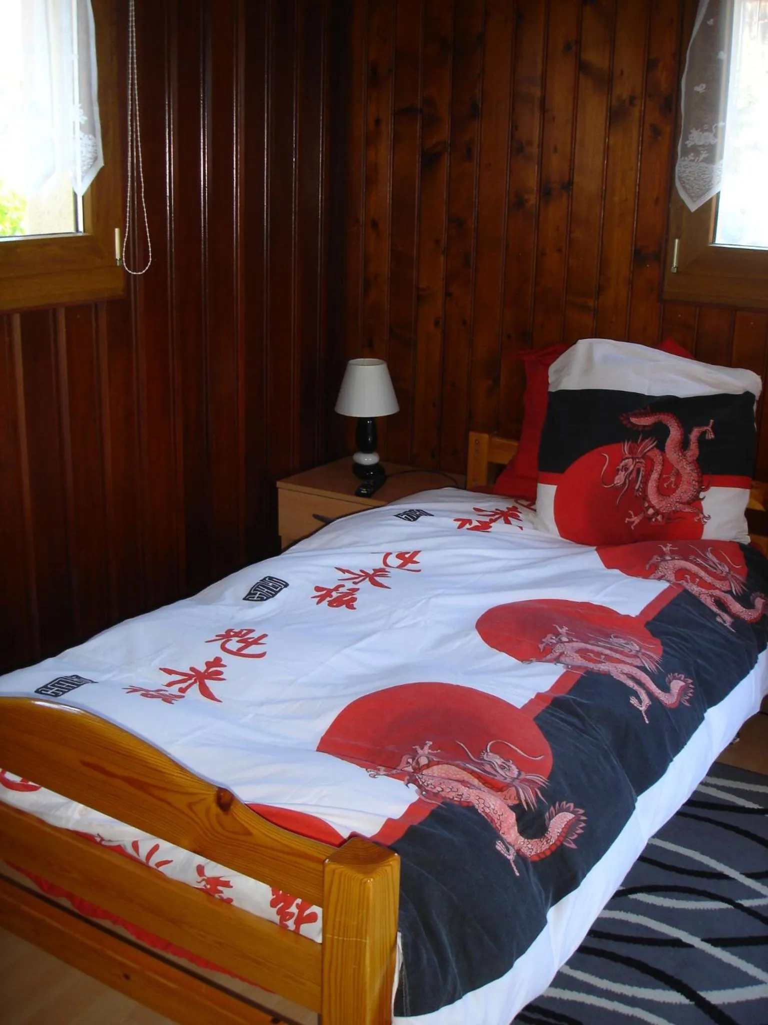 Photo of the whole room, Bed in BnB Le Relais du Château