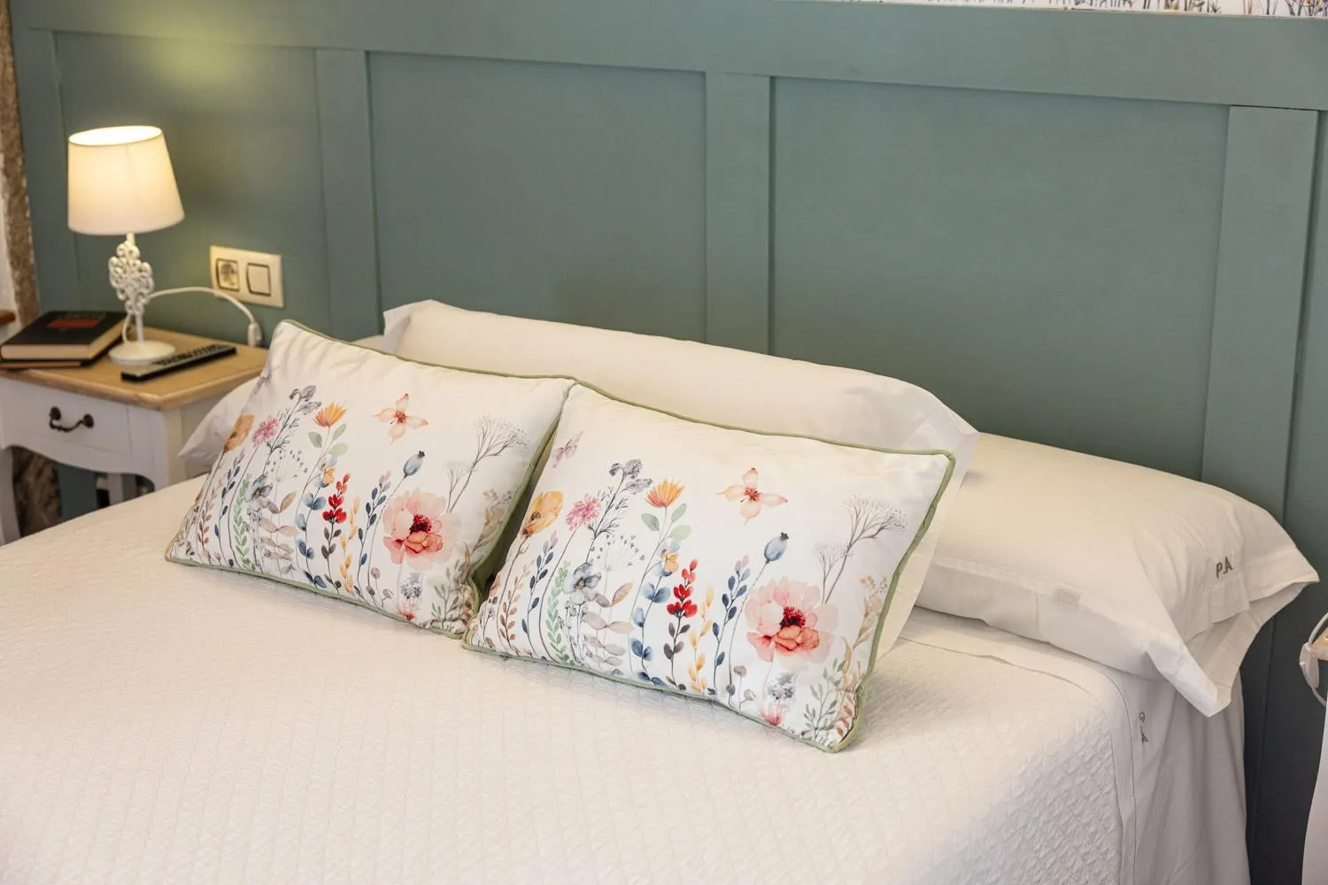 Bed in Hotel Puerto Arnela