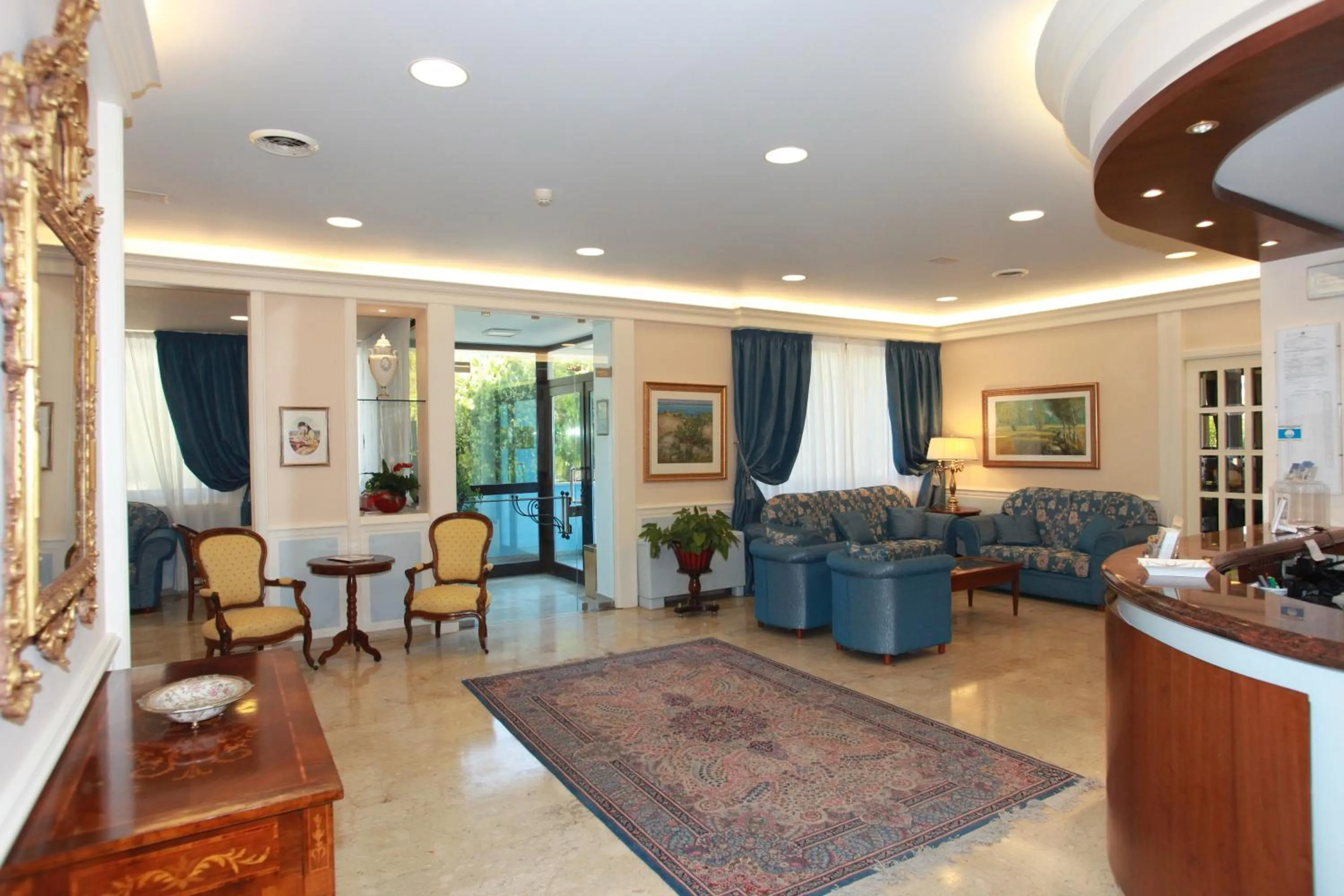 Lobby or reception in Hotel Lanterna