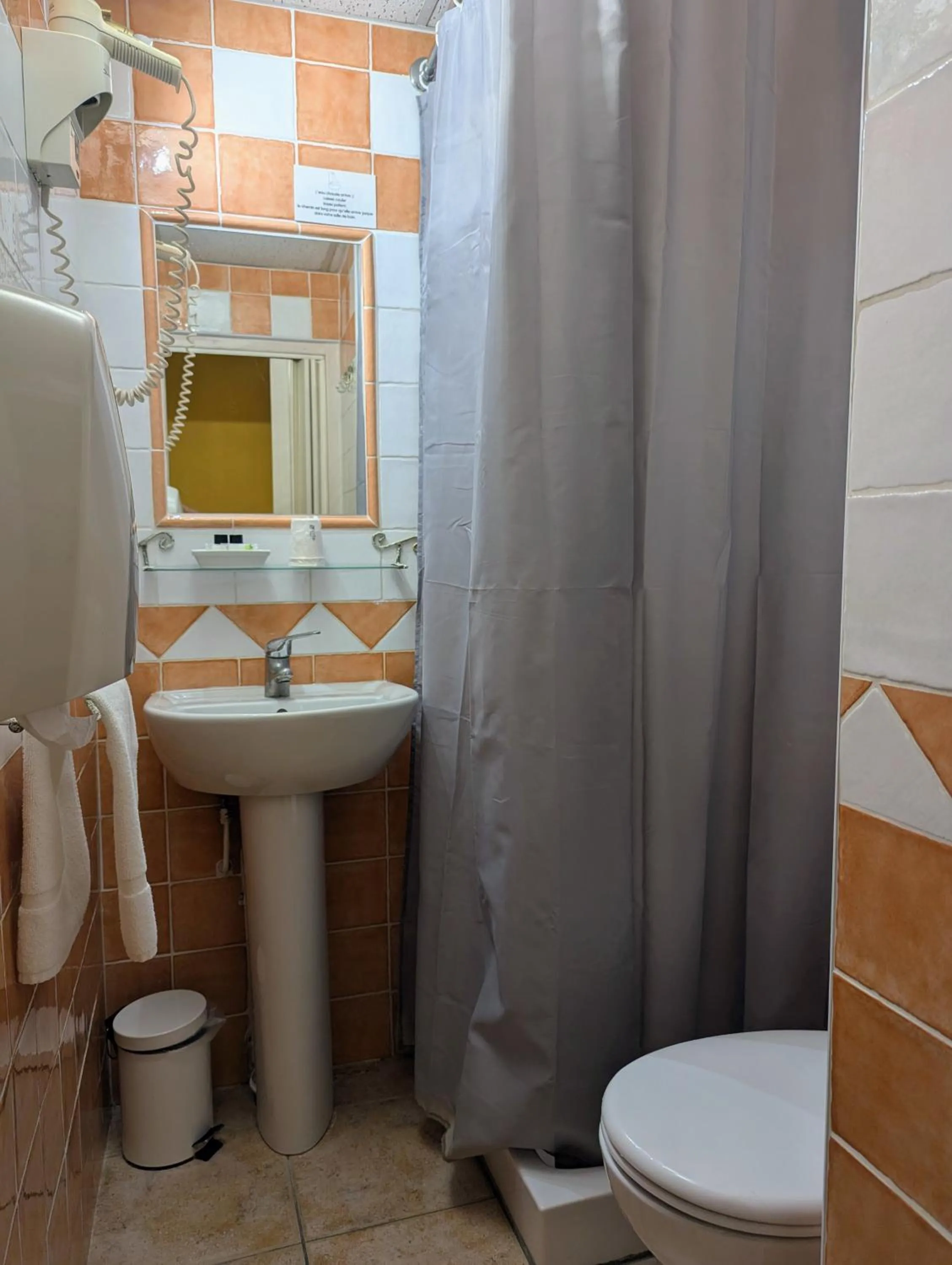 Bathroom in L'Aiguebelle