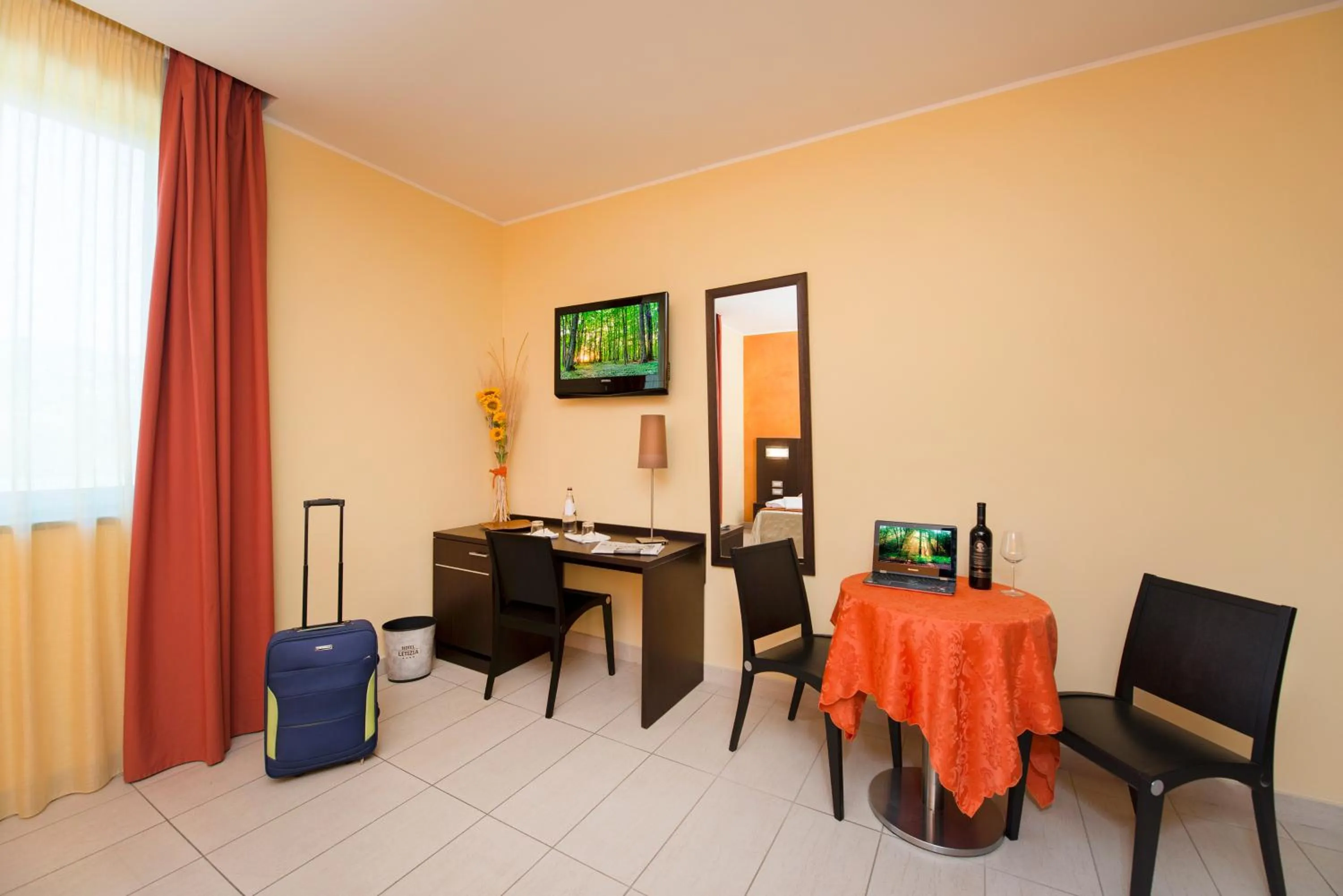 Decorative detail in Hotel Letizià