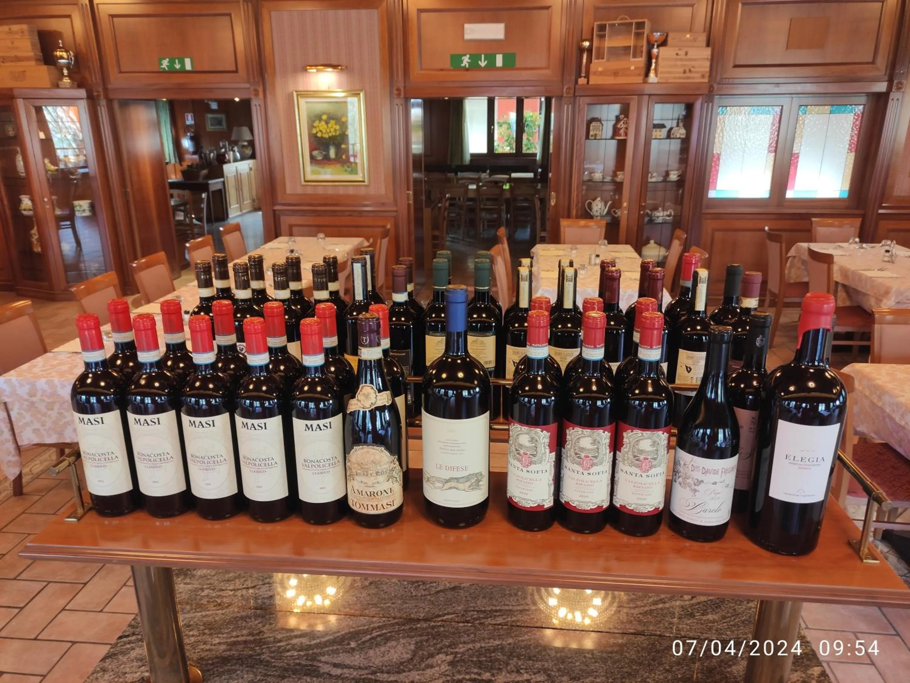 Restaurant/places to eat in Val Del Rio