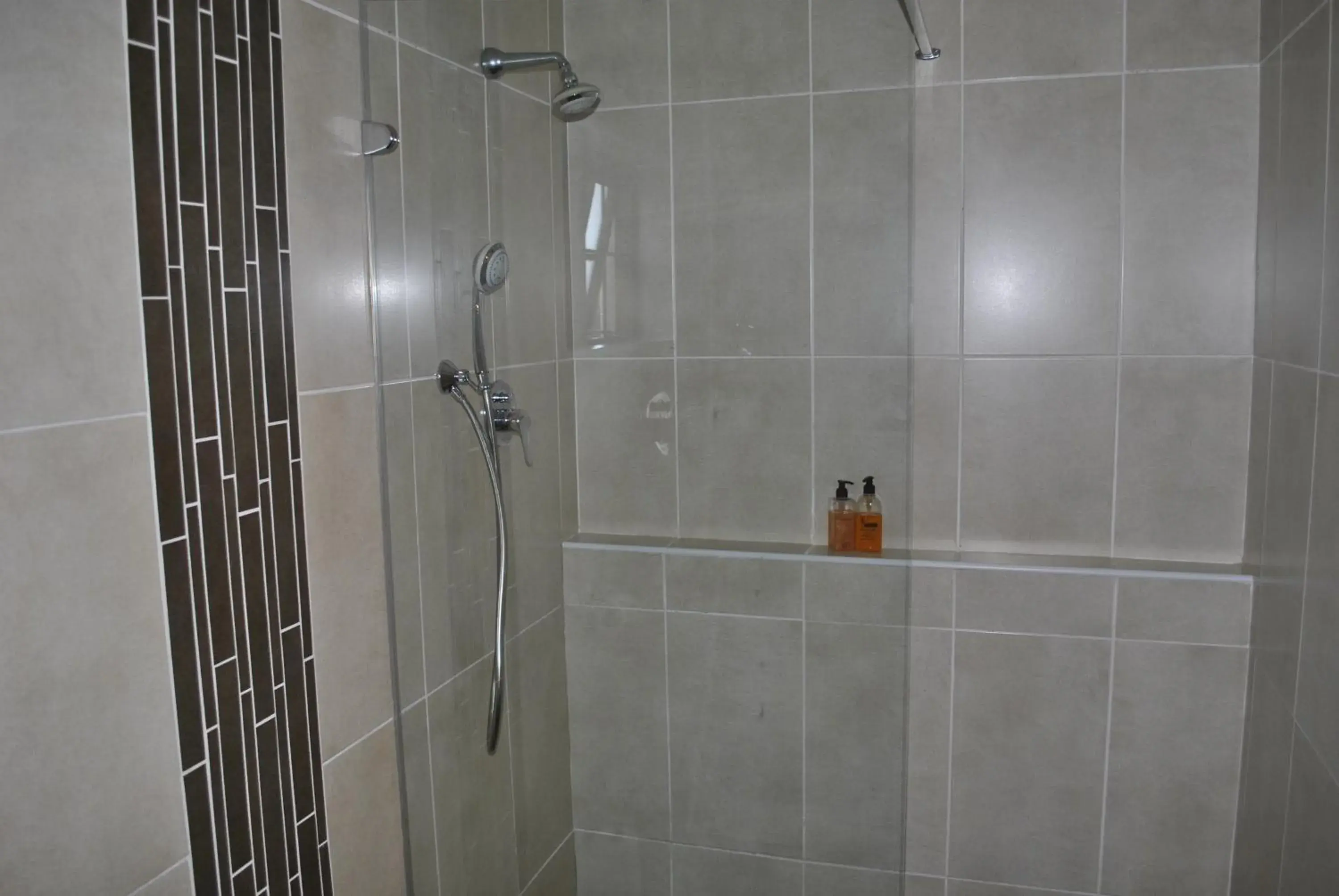 Standard Queen Room in Cotswold House Standard Queen Room in Cotswold House