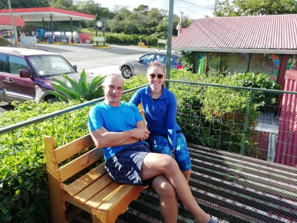 Property building in Pensión y Cabinas Colibrí B&B Costa Rica