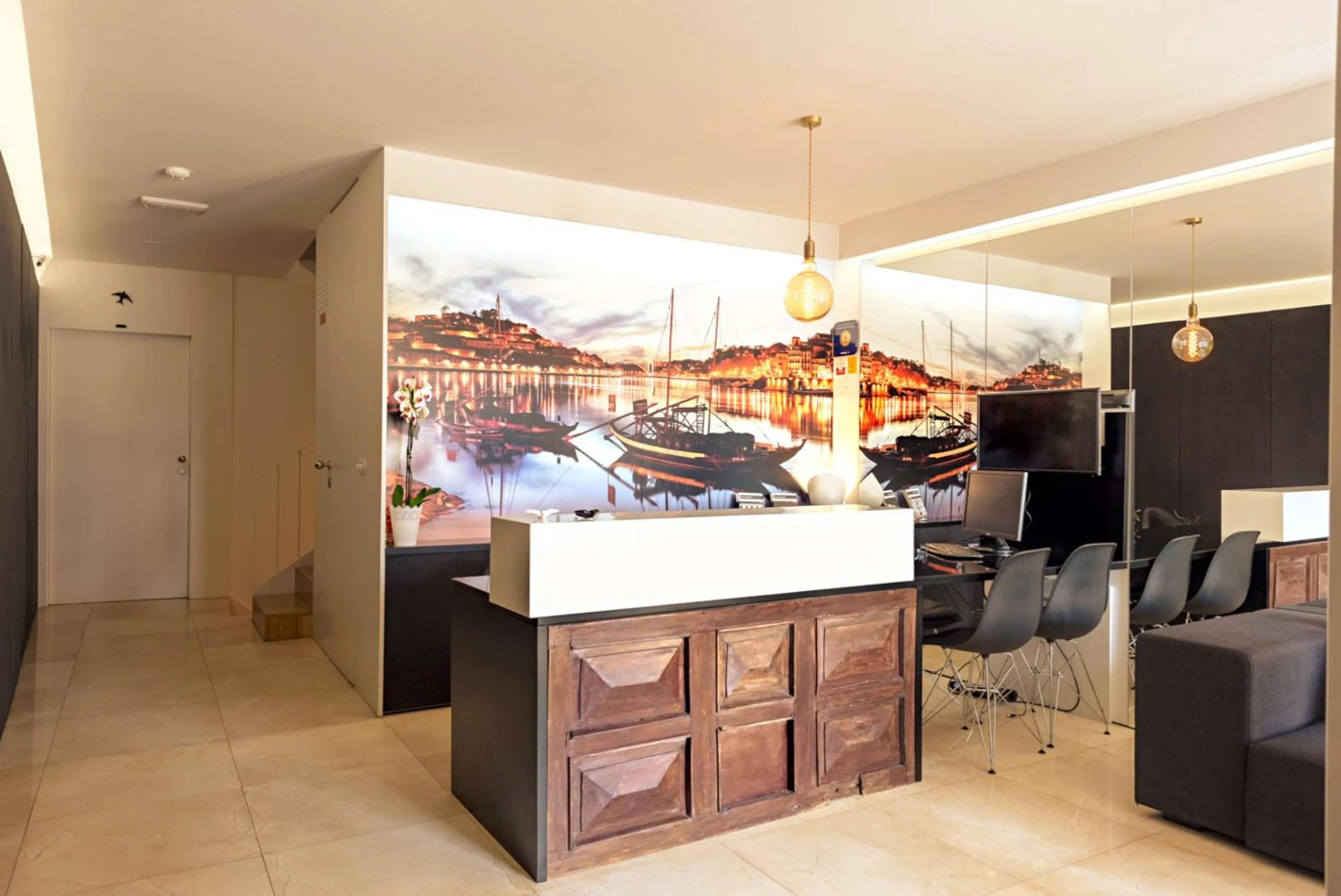 Lobby or reception in Cathedral Design Apartments