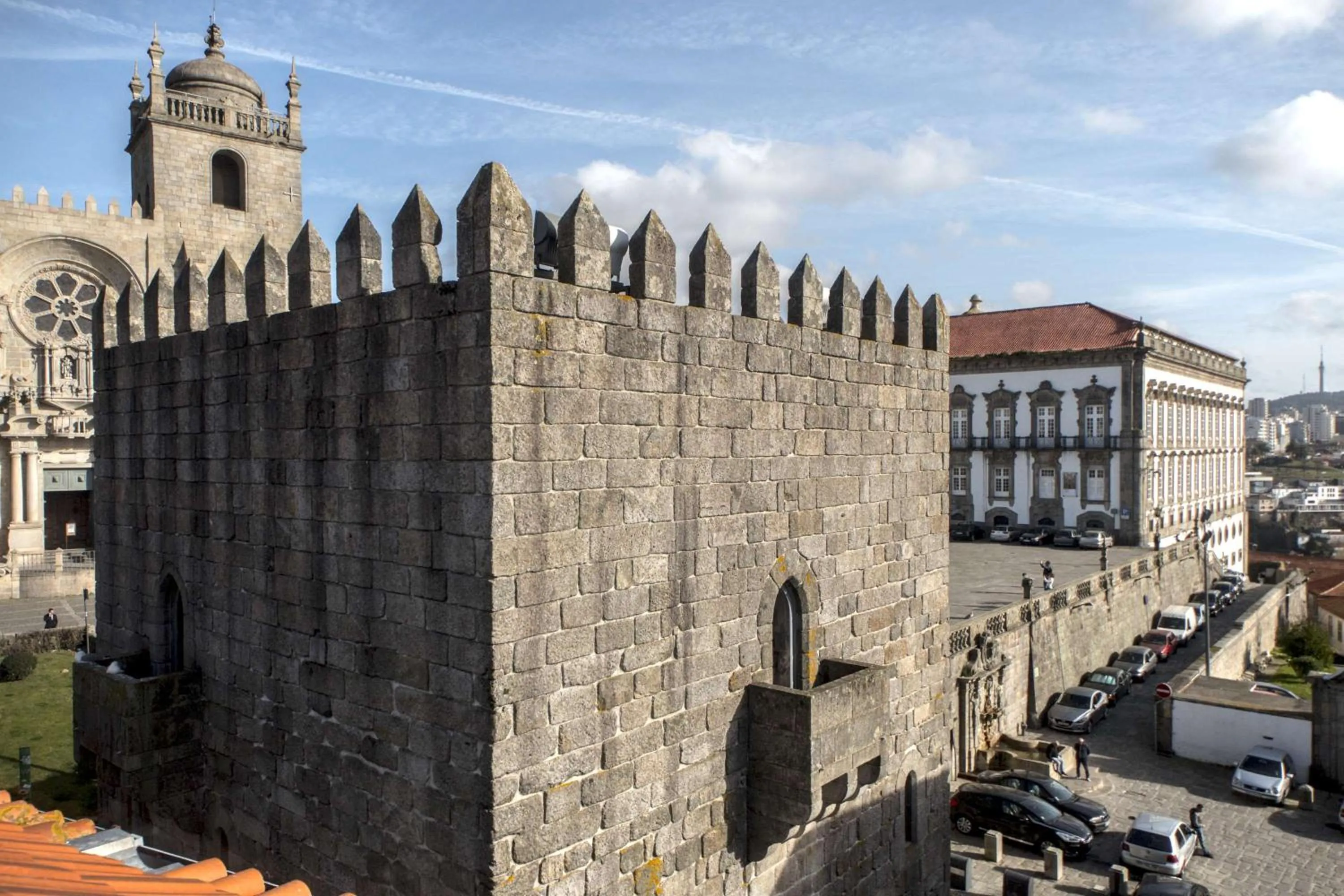 City view in Cathedral Design Apartments