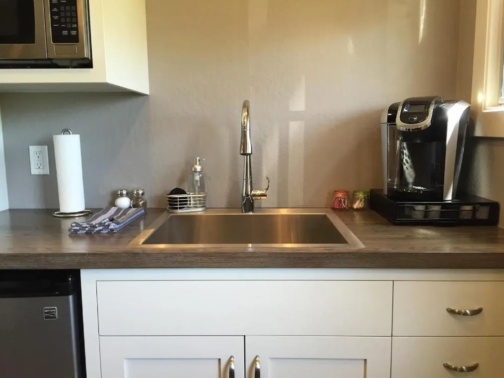 Andrea's Hidden Cottage