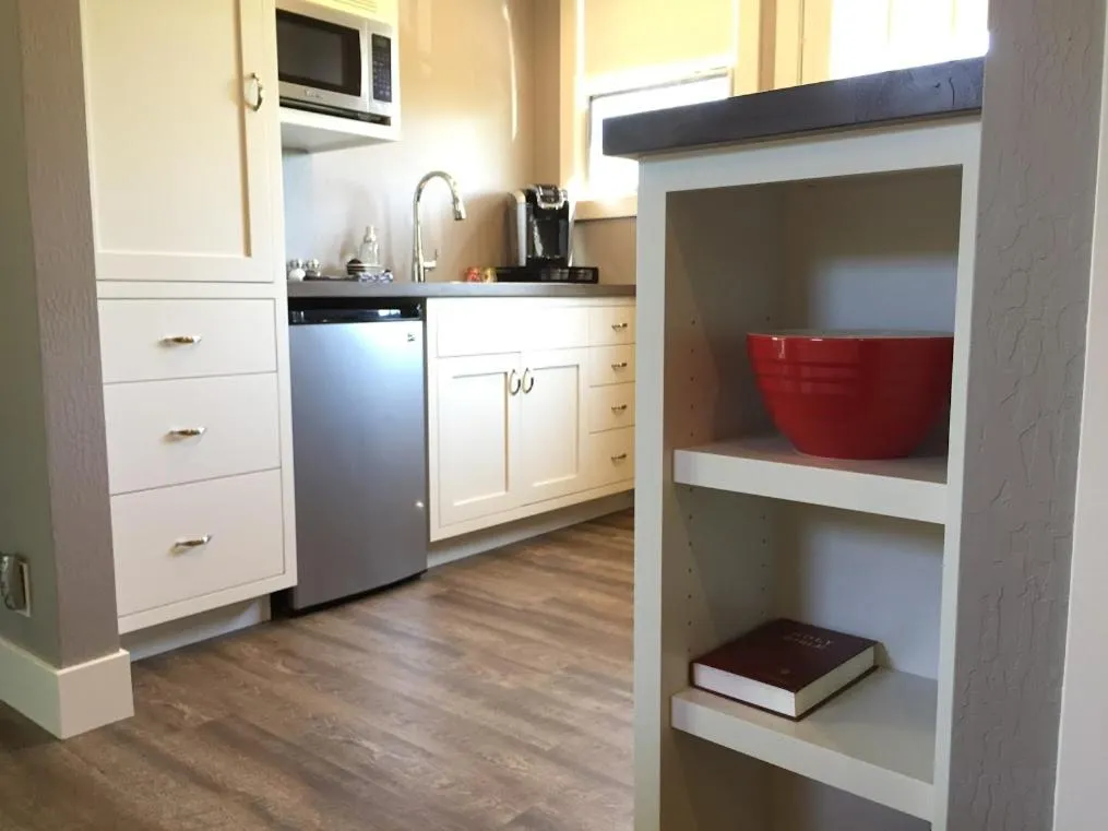 Andrea's Hidden Cottage