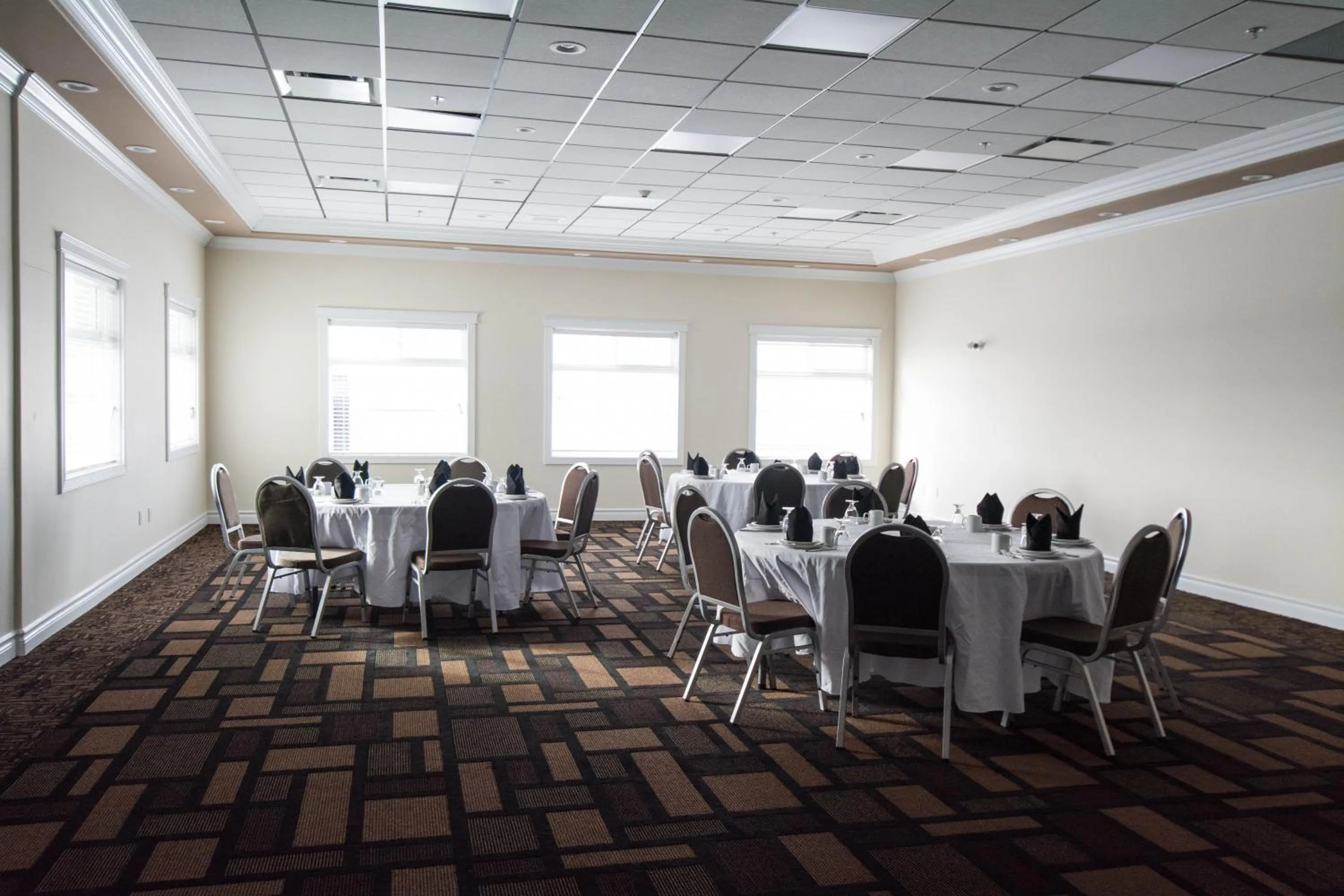 Business facilities in Nova Inn Manning