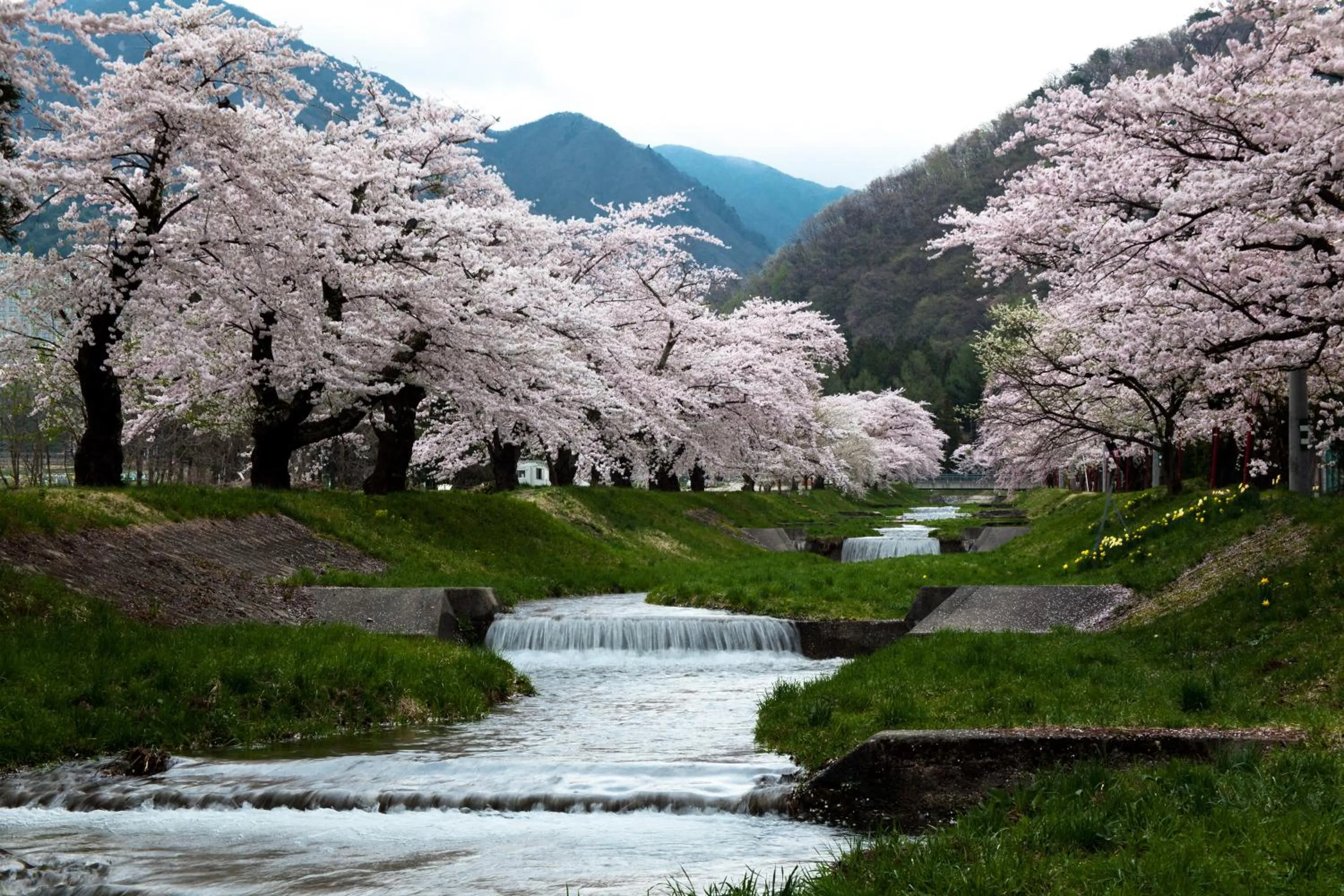 Nearby landmark in Aizu Higashiyama Onsen Shosuke no Yado Takinoyu since1880