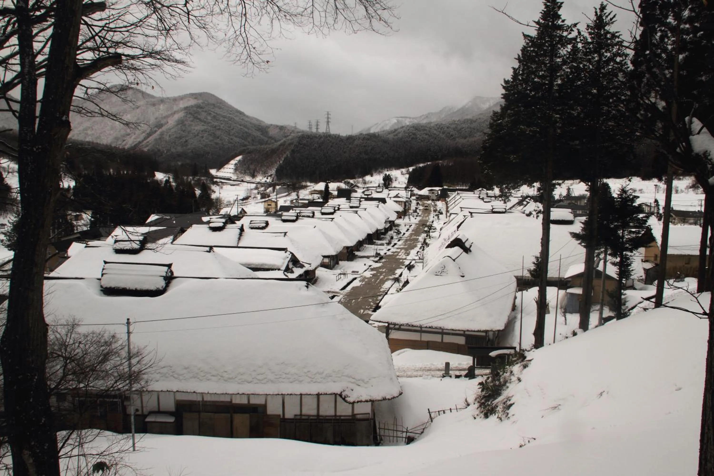 Nearby landmark in Aizu Higashiyama Onsen Shosuke no Yado Takinoyu since1880