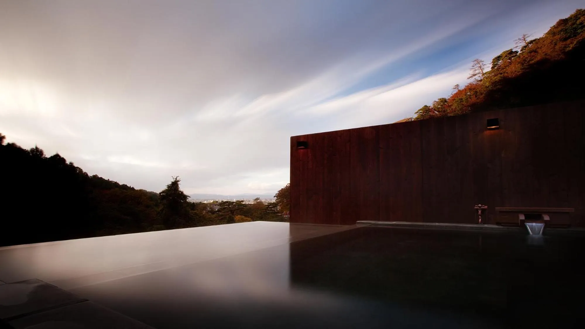 Aizu Higashiyama Onsen Shosuke no Yado Takinoyu since1880