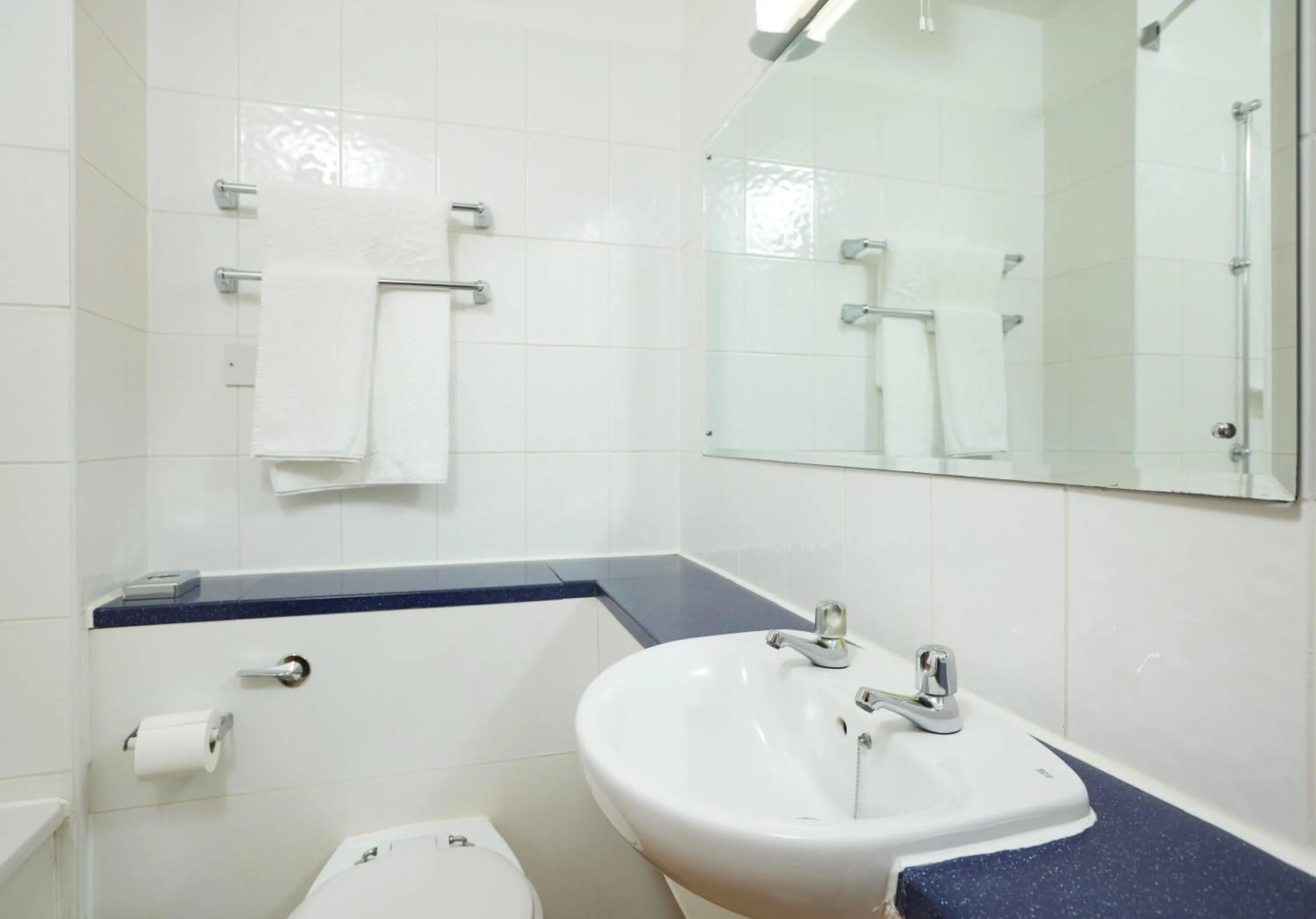 Bathroom in The Quays by Greene King Inns