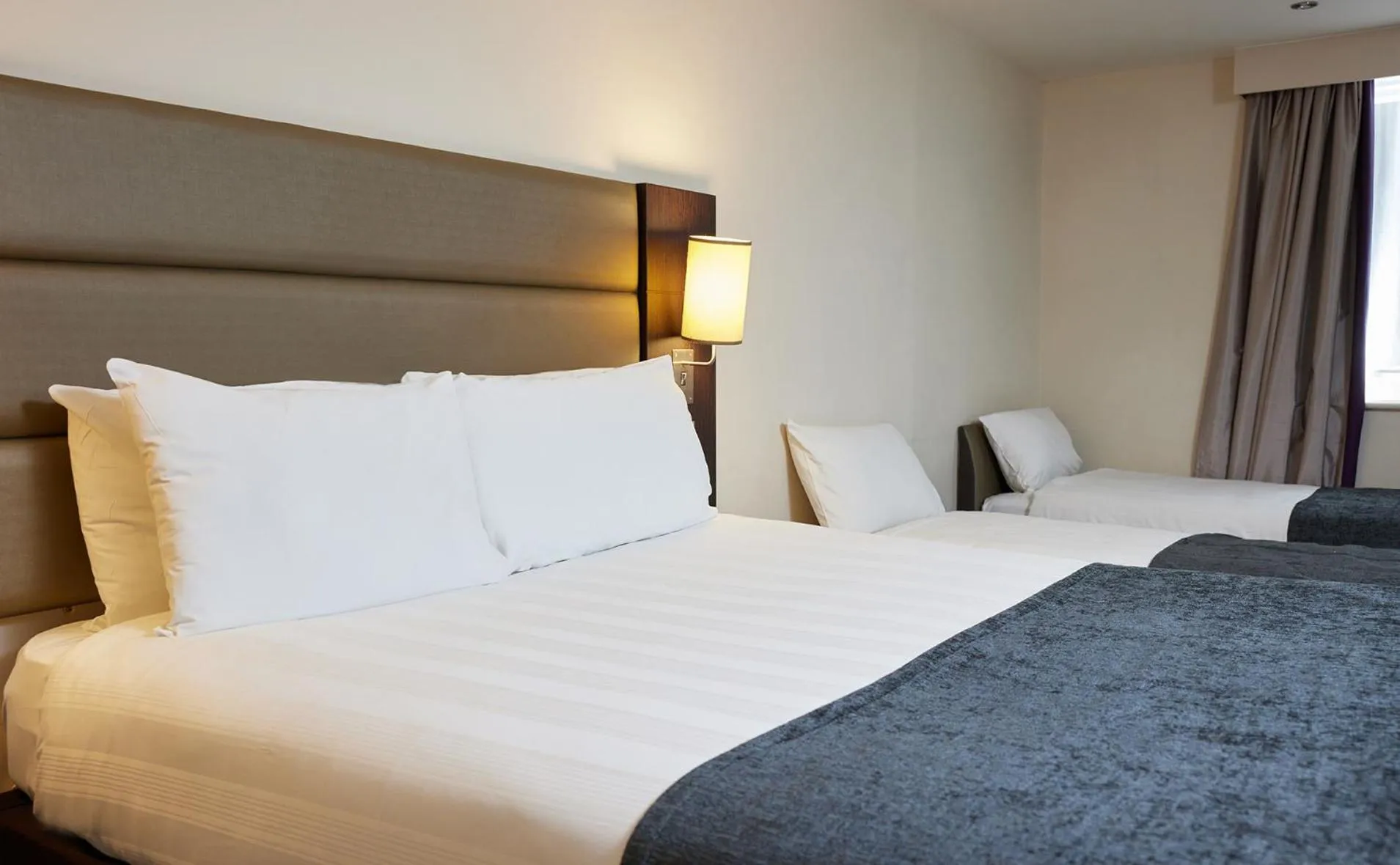 Bed in The Quays by Greene King Inns