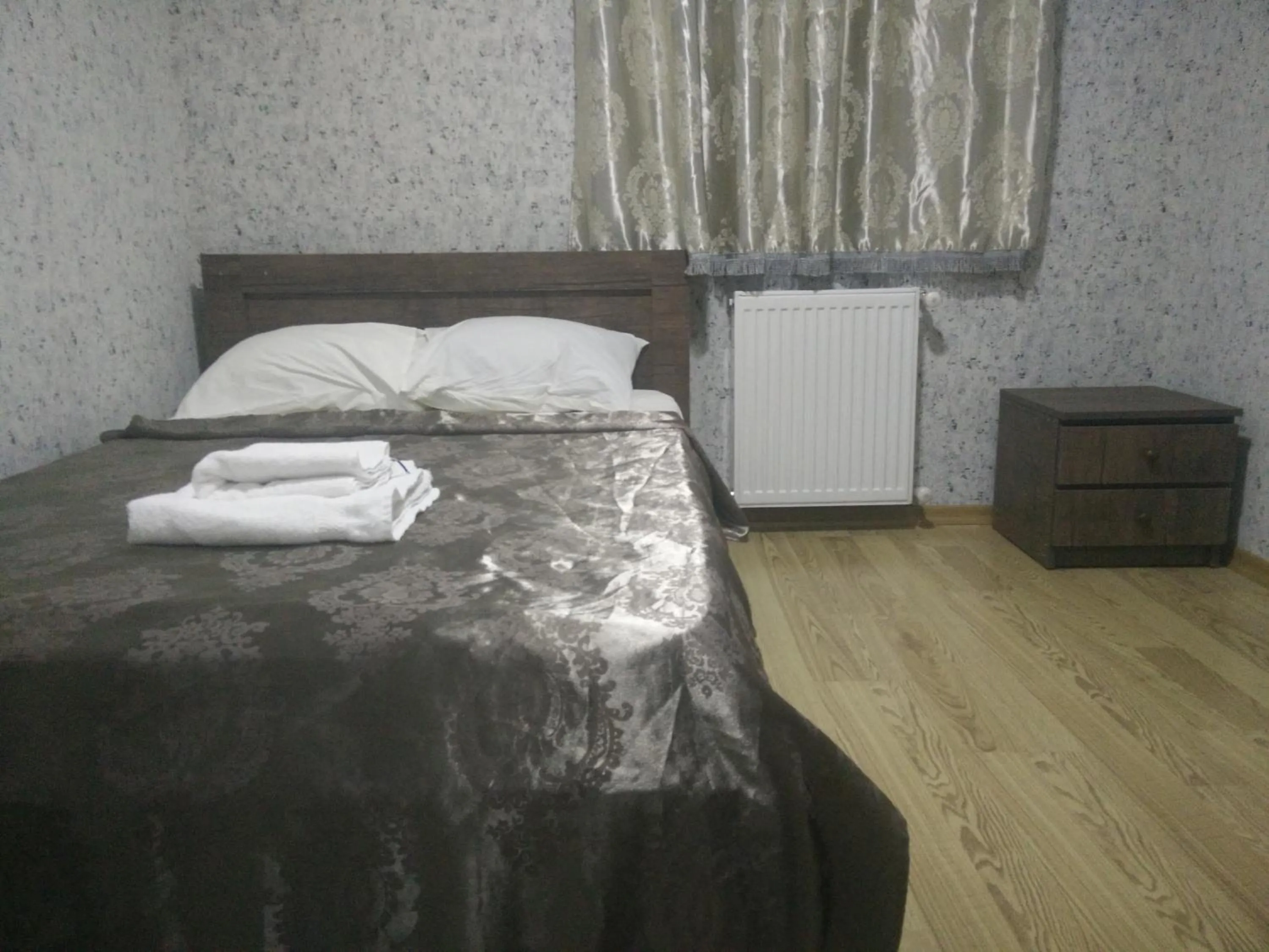 Bedroom, Bed in Hotel Mimino