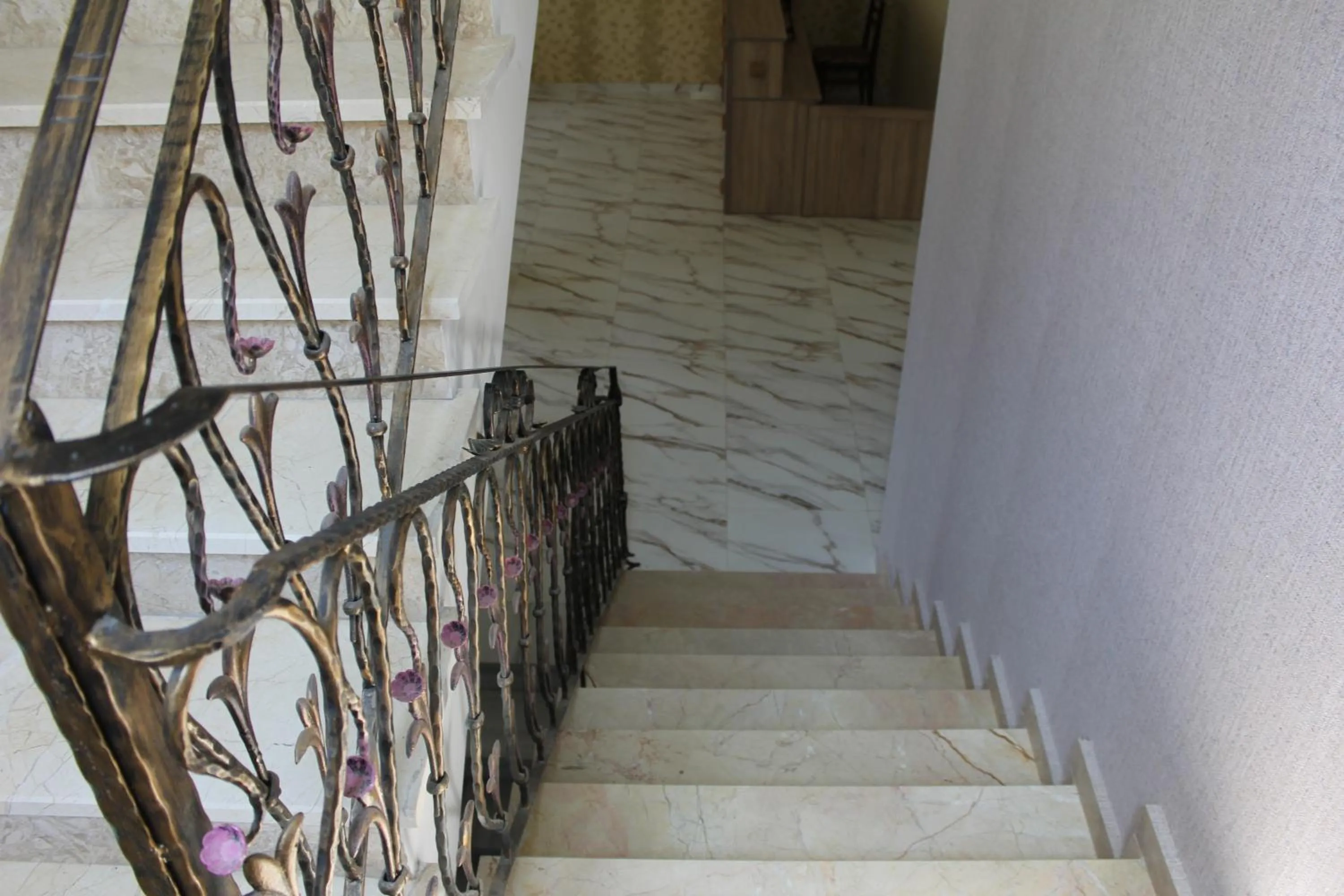 Property building in Hotel Mimino