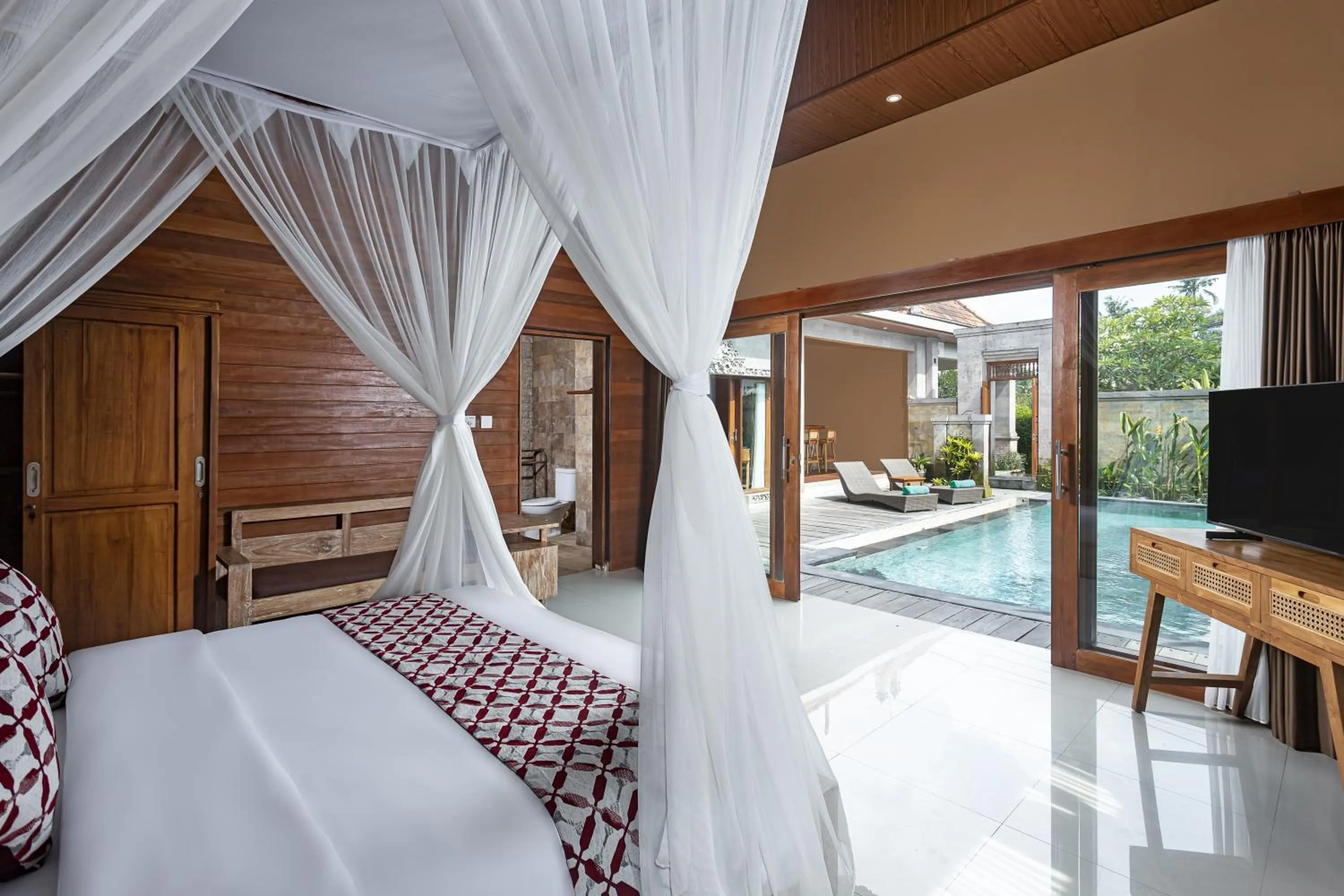 Property building, Bed in Ubud Lestari Villa