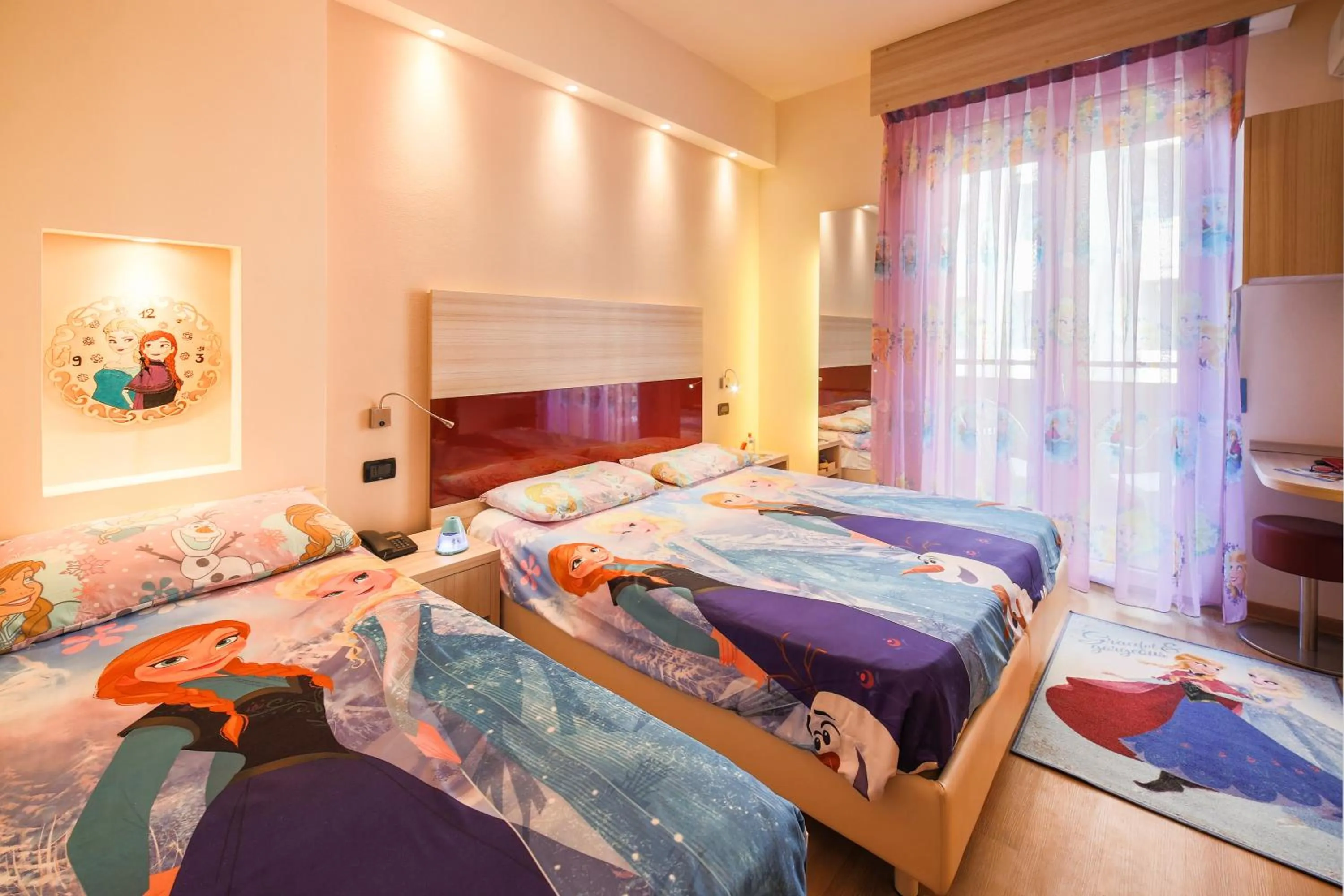 Photo of the whole room, Bed in Hotel Krone