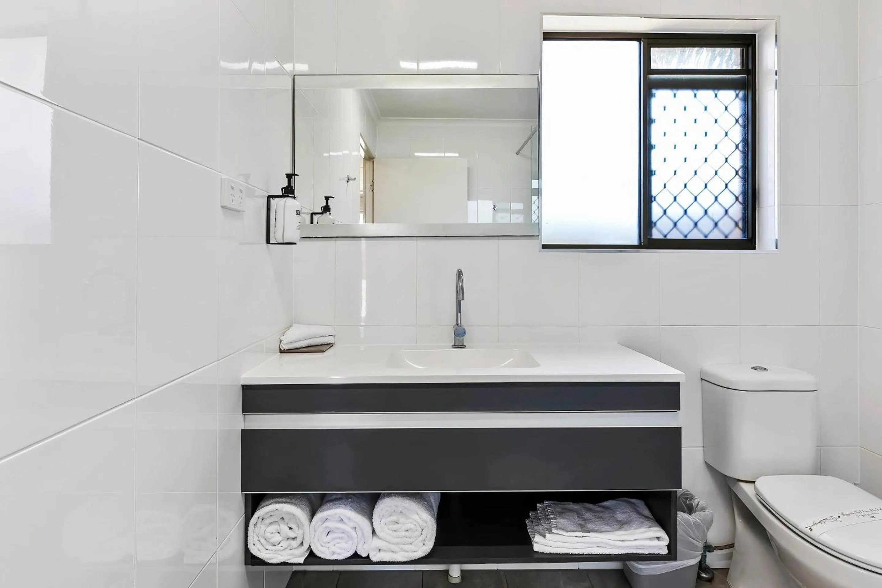 Bedroom in Comfort Inn on Main Hervey Bay