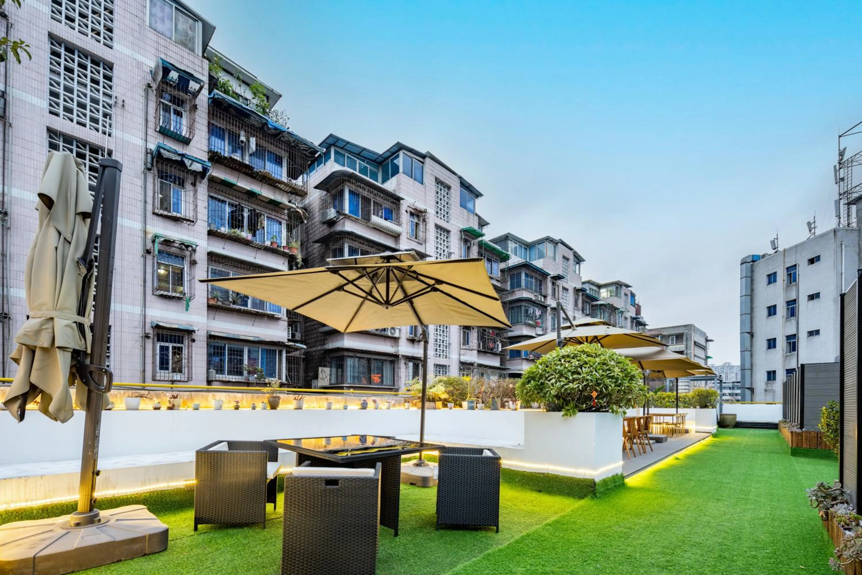 Trip Voicer Chengdu Wide and Narrow Alley